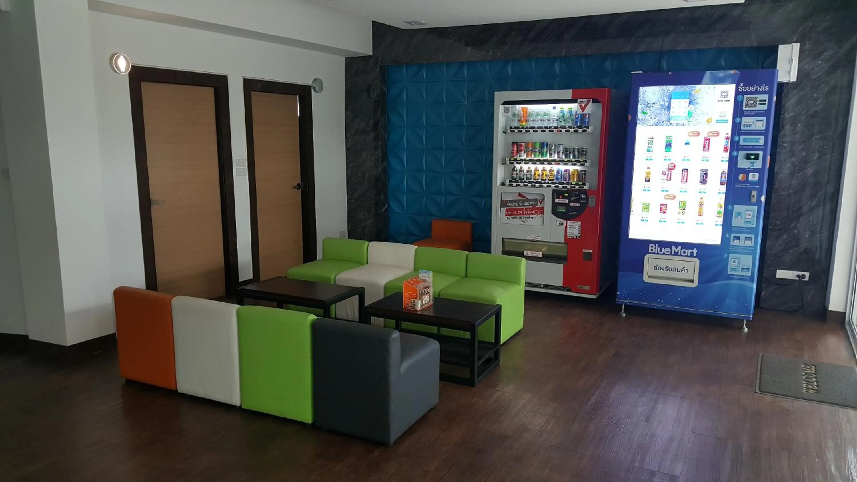 Seating area in 2Bedtel