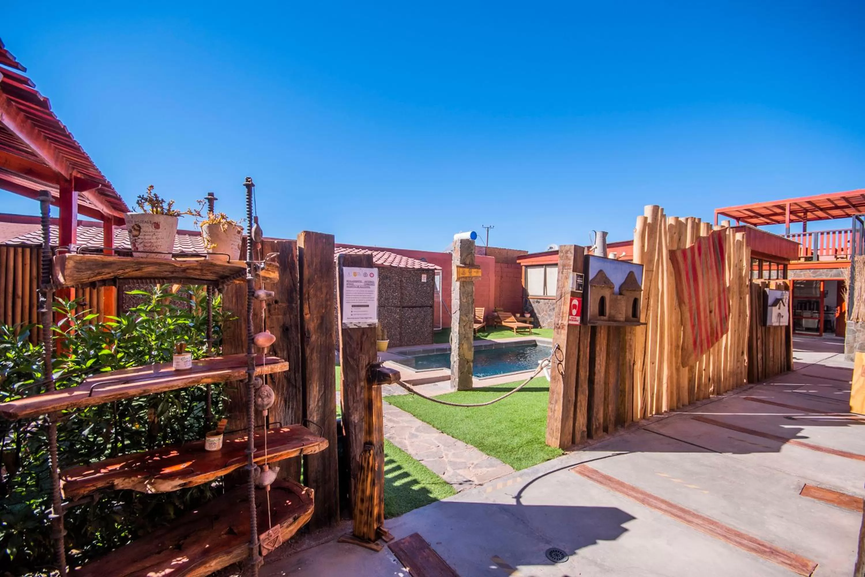 Pool view in Hotel Casa Algarrobo