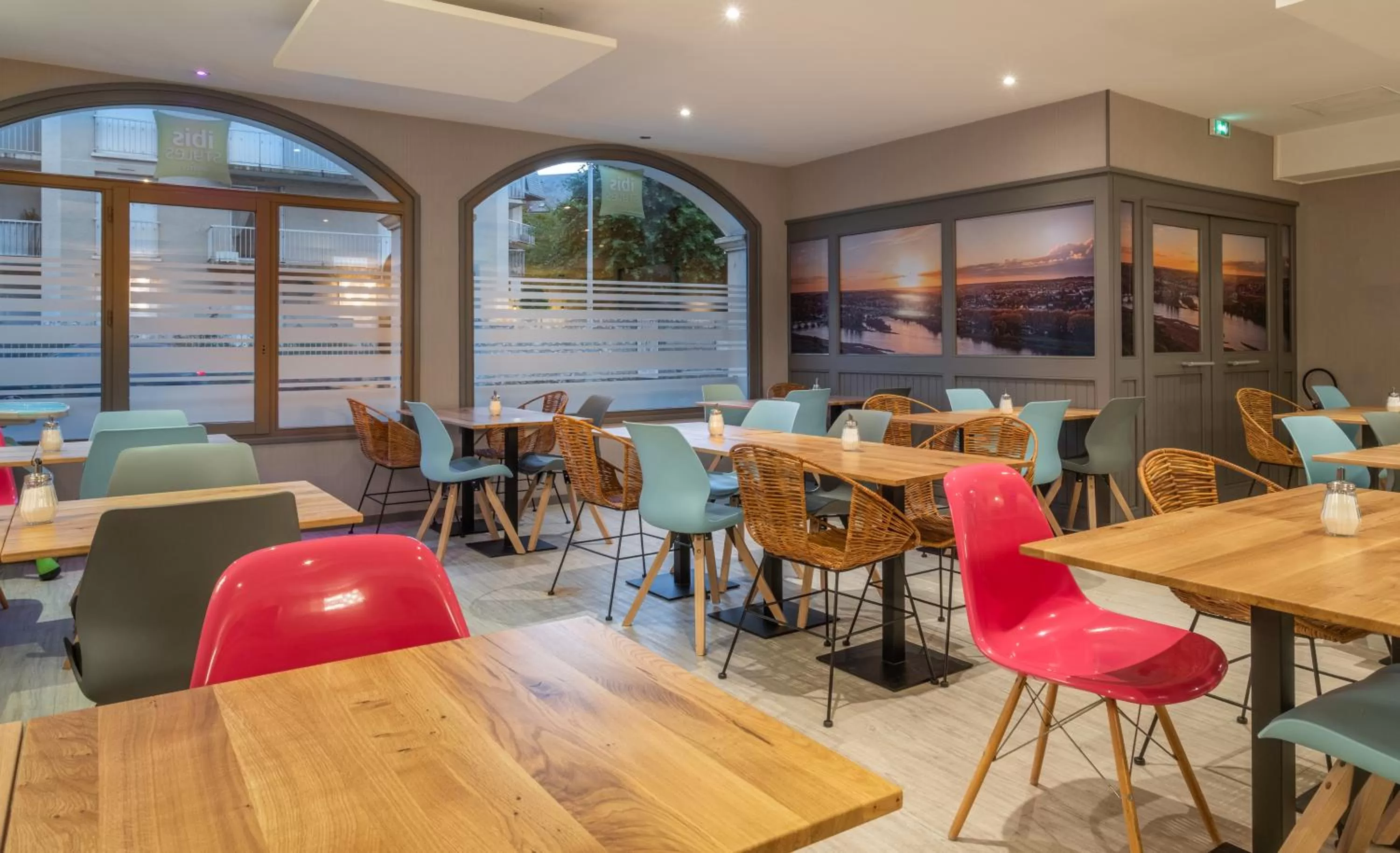 Restaurant/places to eat in ibis Styles Blois Centre Gare