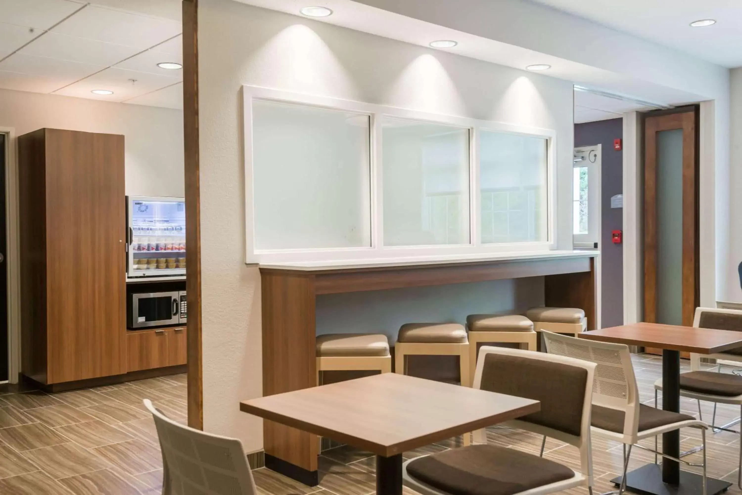 Restaurant/places to eat in Microtel Inn & Suites by Wyndham Altoona