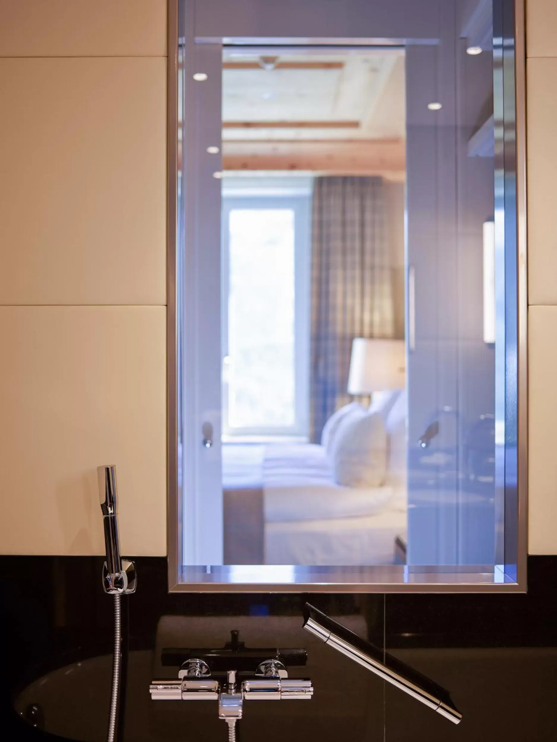 Shower, Kitchen/Kitchenette in Kulm Hotel St. Moritz