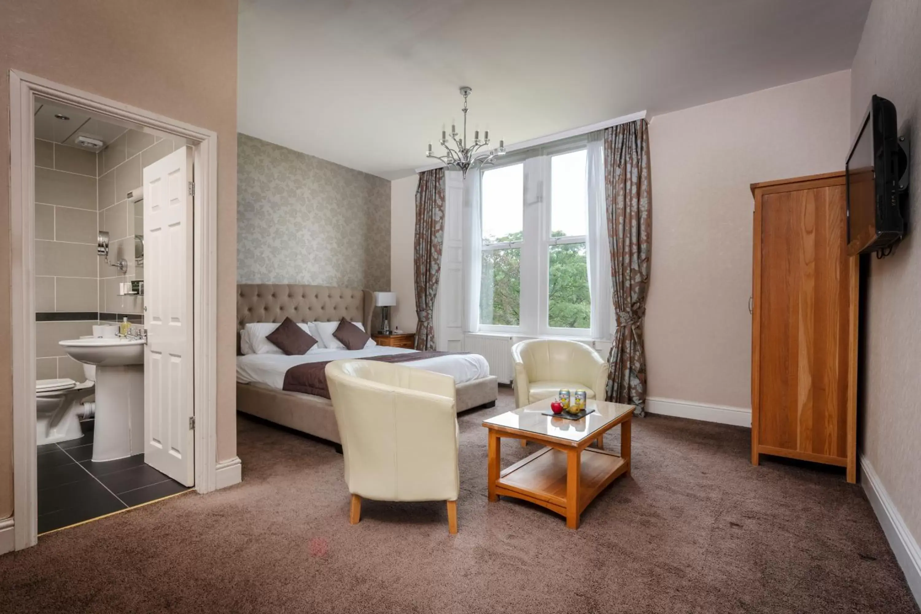 View (from property/room), Seating Area in Burnley North Oaks Hotel and Leisure Club