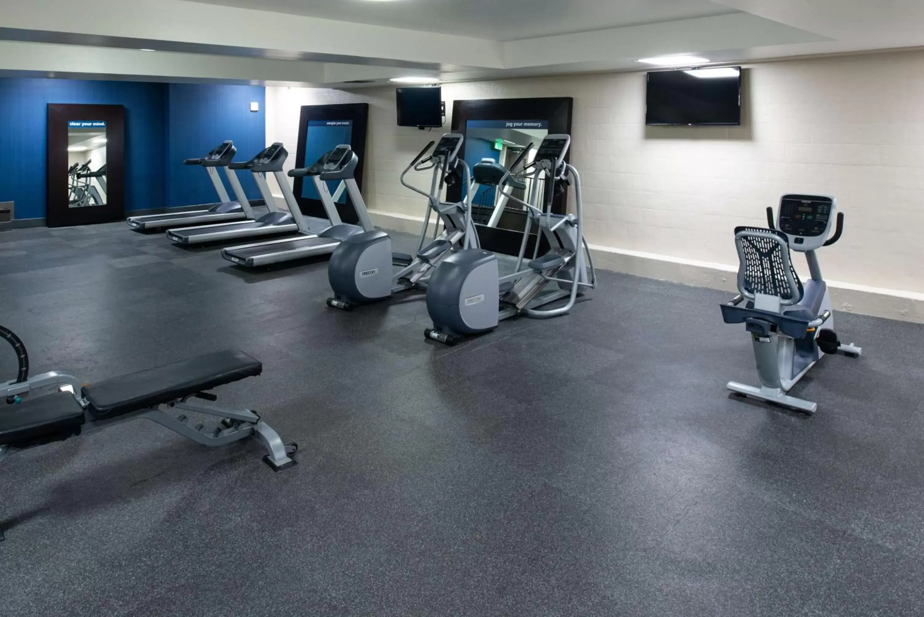 Fitness centre/facilities, Fitness Center/Facilities in Hampton Inn San Francisco - Daly City