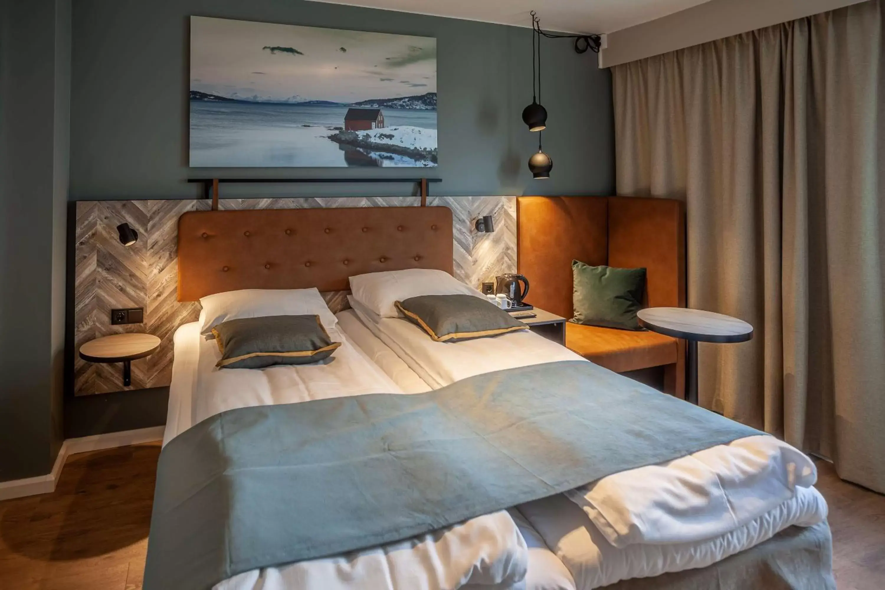 Photo of the whole room, Bed in Scandic Harstad