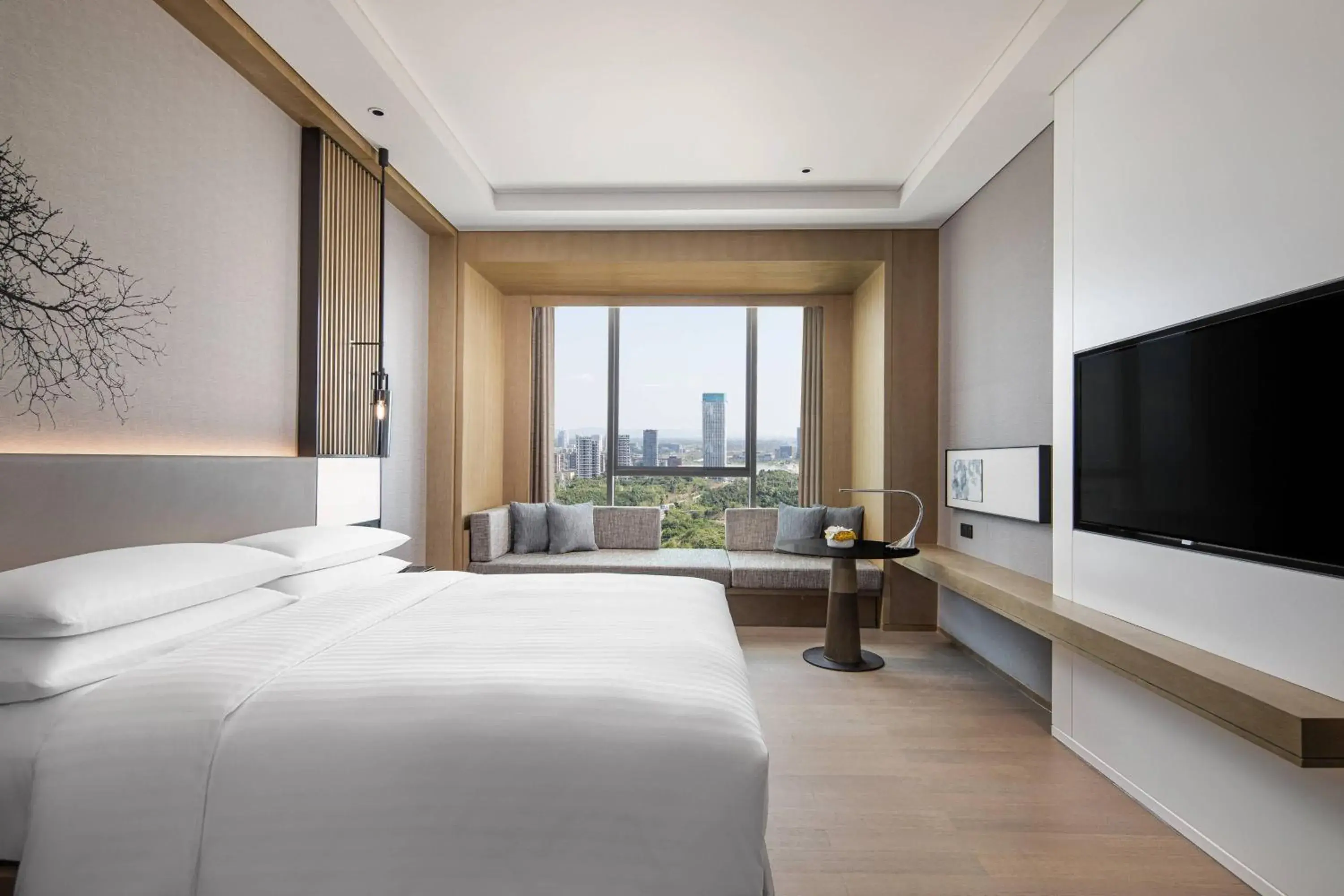 Photo of the whole room, TV/Entertainment Center in Courtyard by Marriott Chengdu South