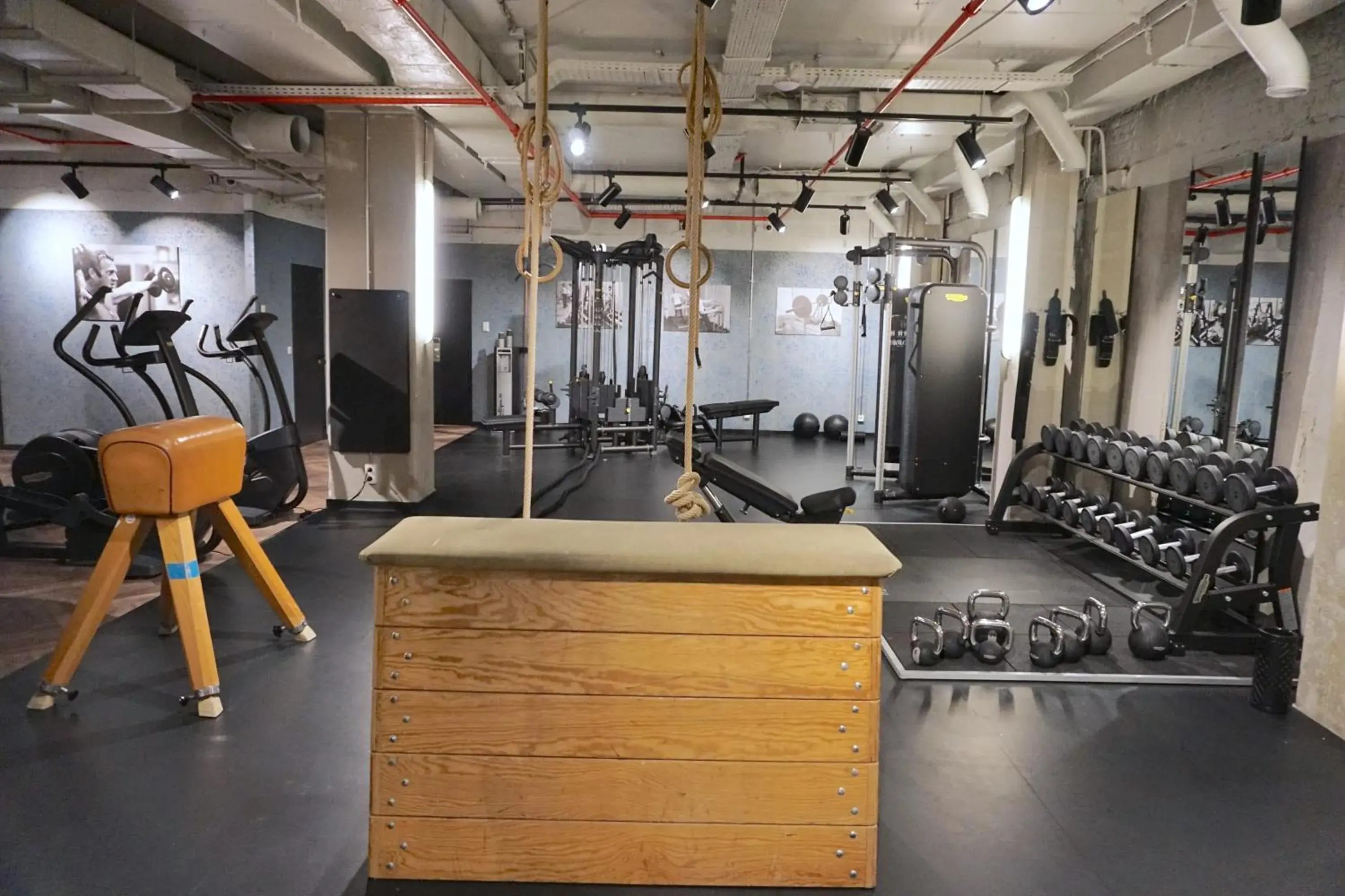 Fitness centre/facilities, Fitness Center/Facilities in Hotel Hubert Grand Place