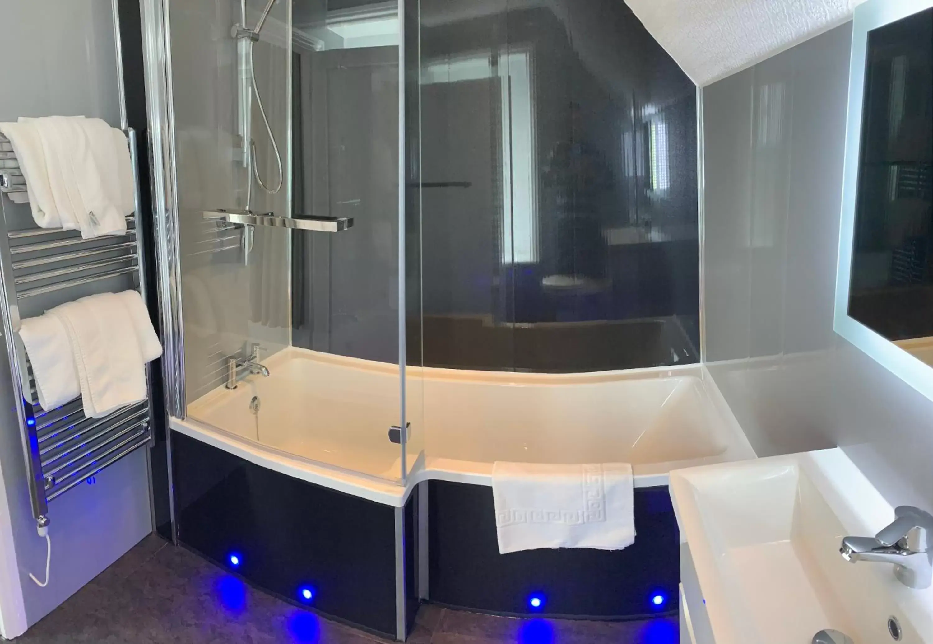 Photo of the whole room in Luccombe Hall Hotel Photo of the whole room in Luccombe Hall Hotel