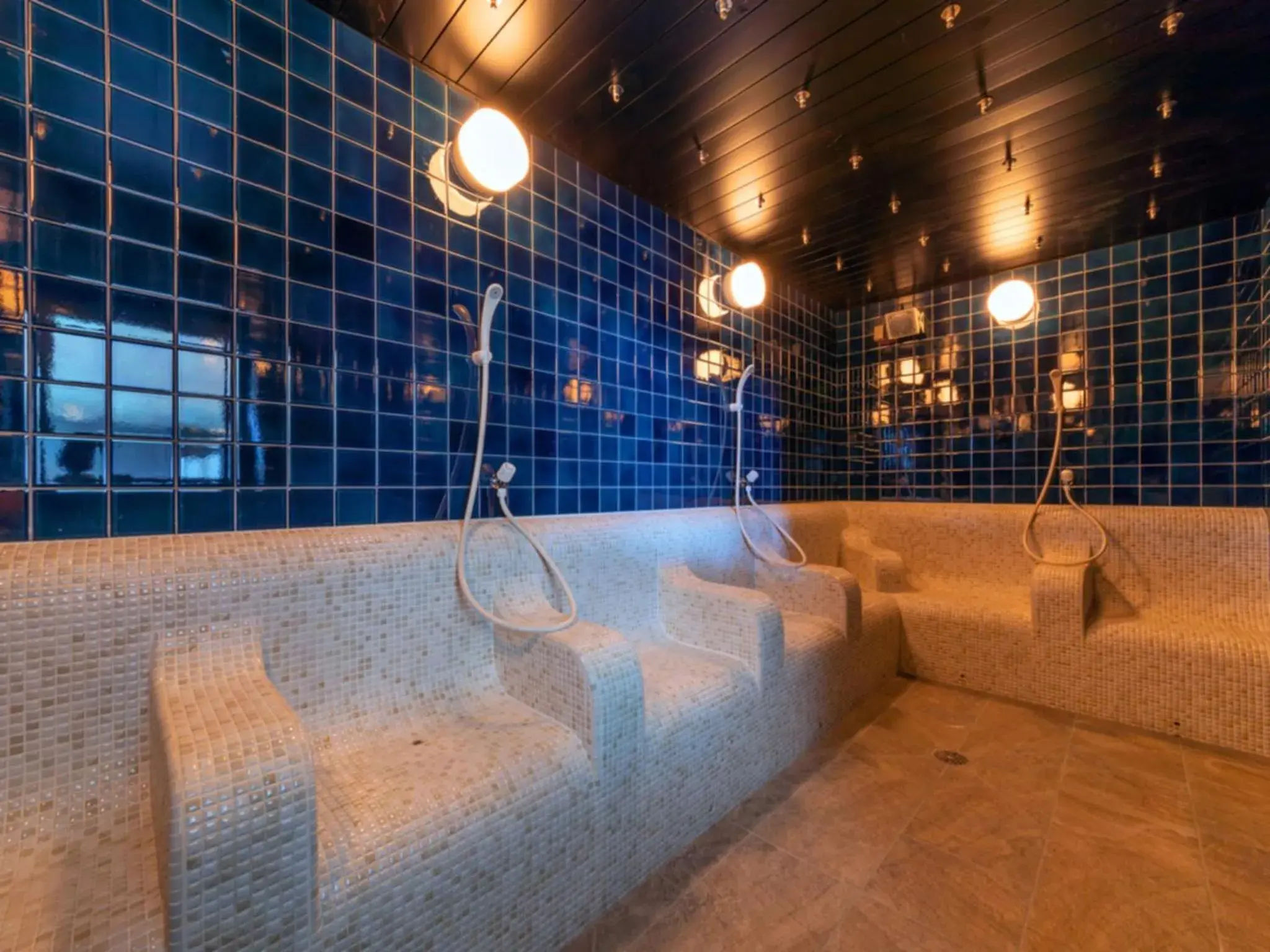 Sauna, Bathroom in LIBER HOTEL AT UNIVERSAL STUDIOS JAPAN