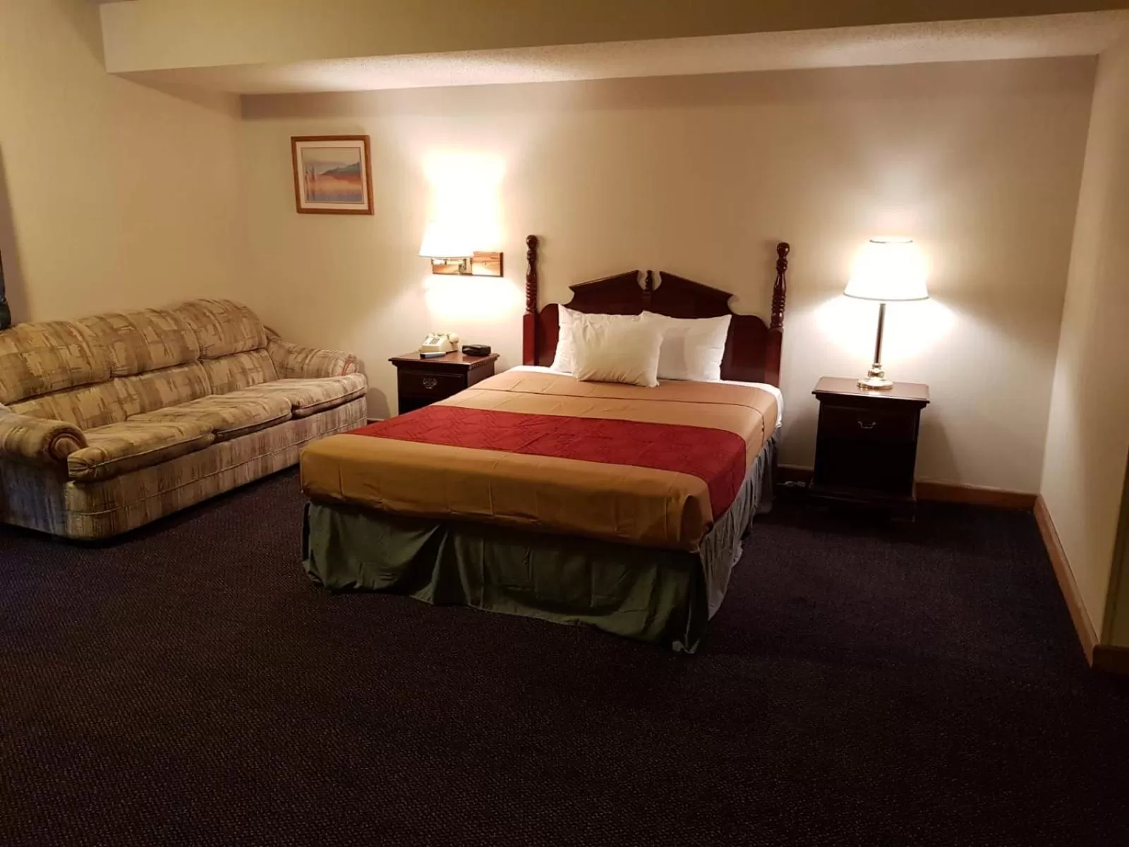 Denison Inn & Suites