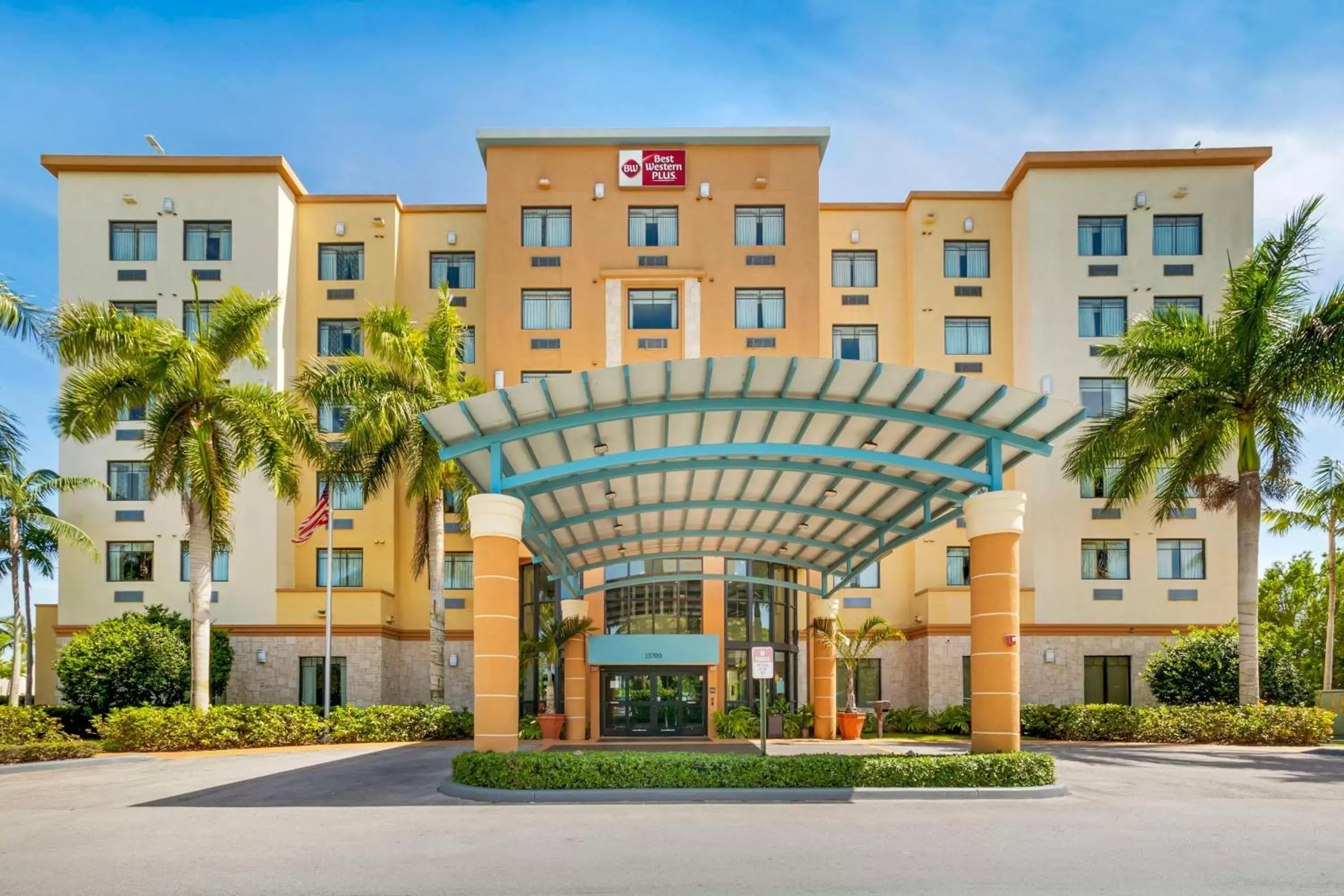 Property Building in Best Western Plus Miami Executive Airport Hotel and Suites