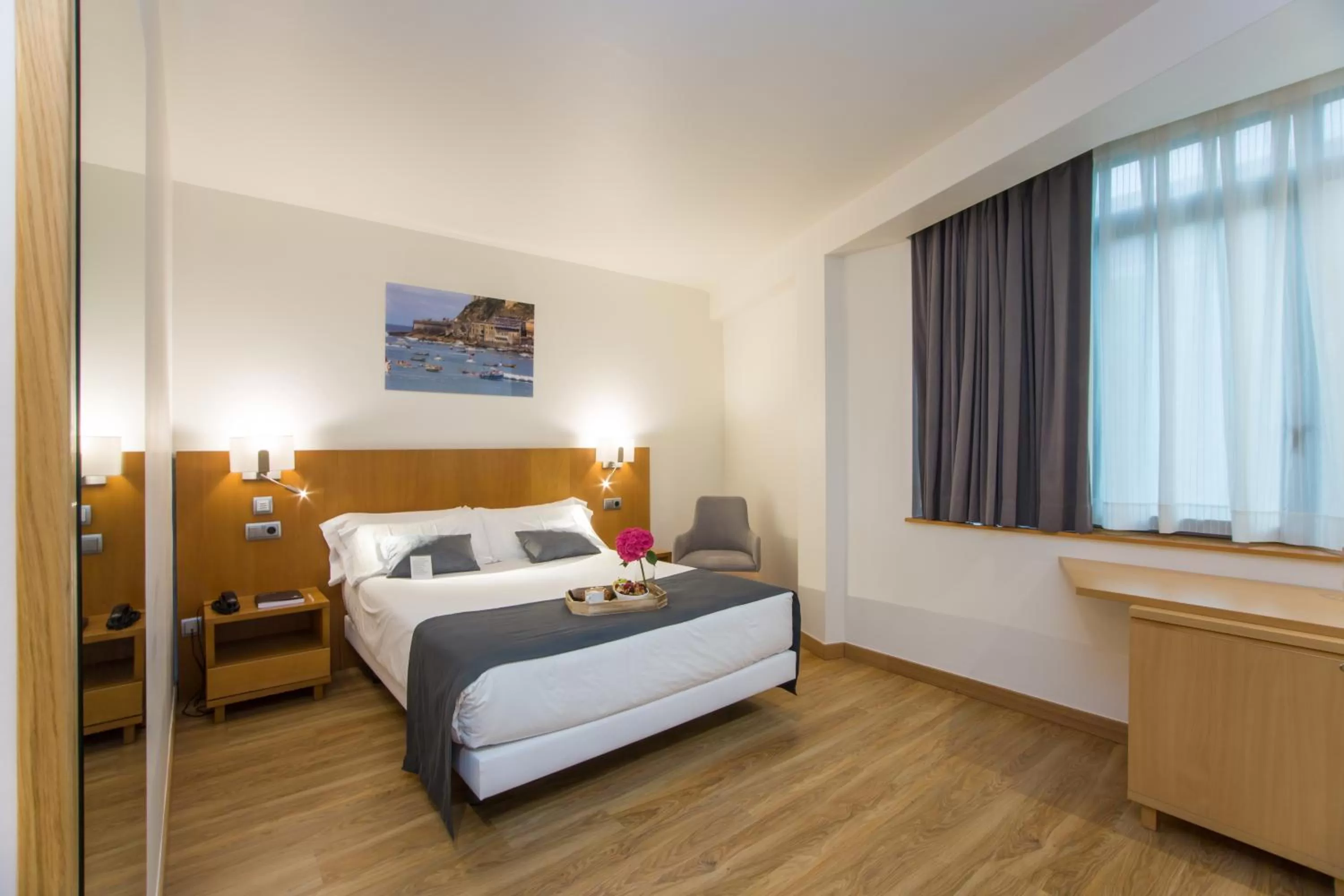 Bedroom, Bed in Hotel Palacio de Aiete