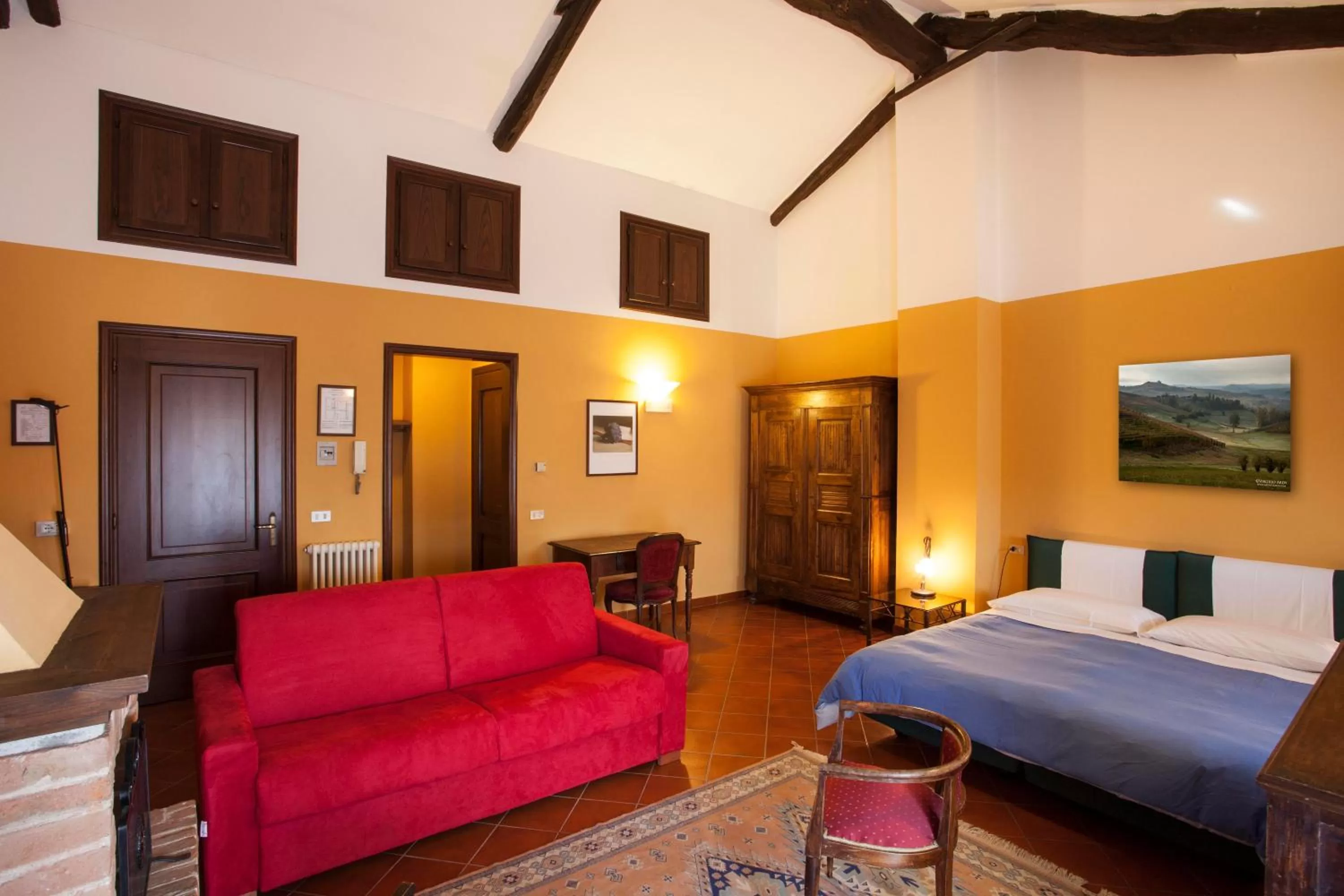 Photo of the whole room, Bed in Residenza Del Lago