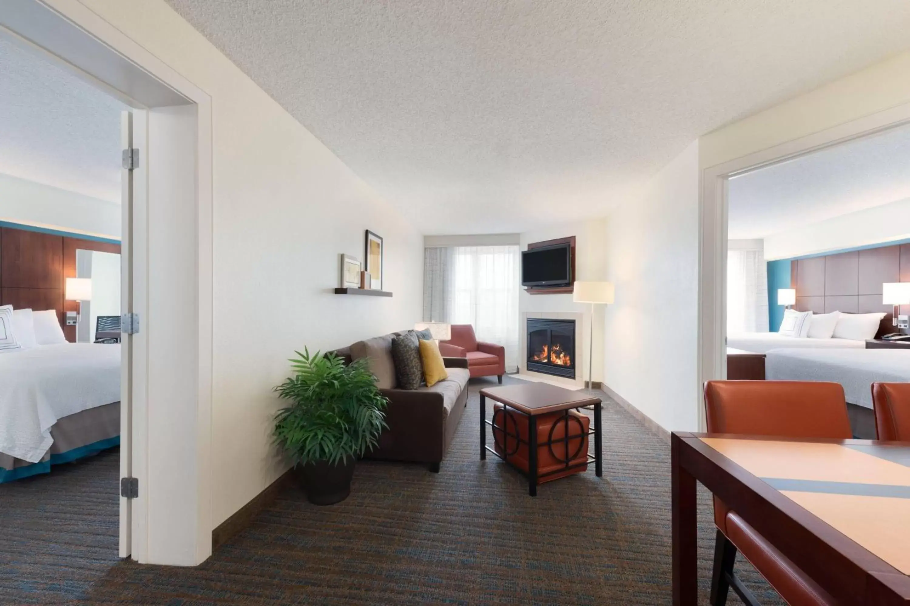 Bedroom, Seating Area in Residence Inn by Marriott Oklahoma City Downtown/Bricktown