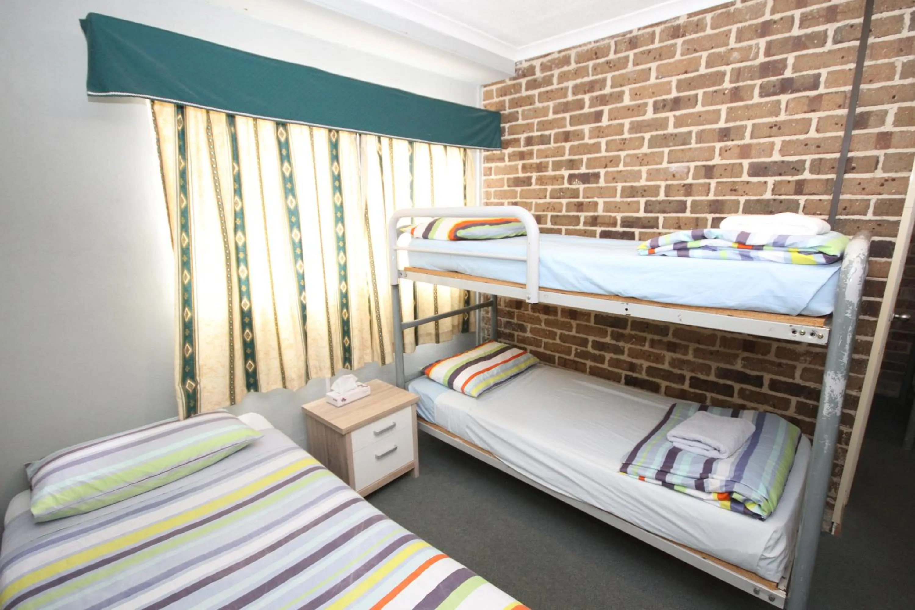 bunk bed, Bed in Acacia Snowy Motel