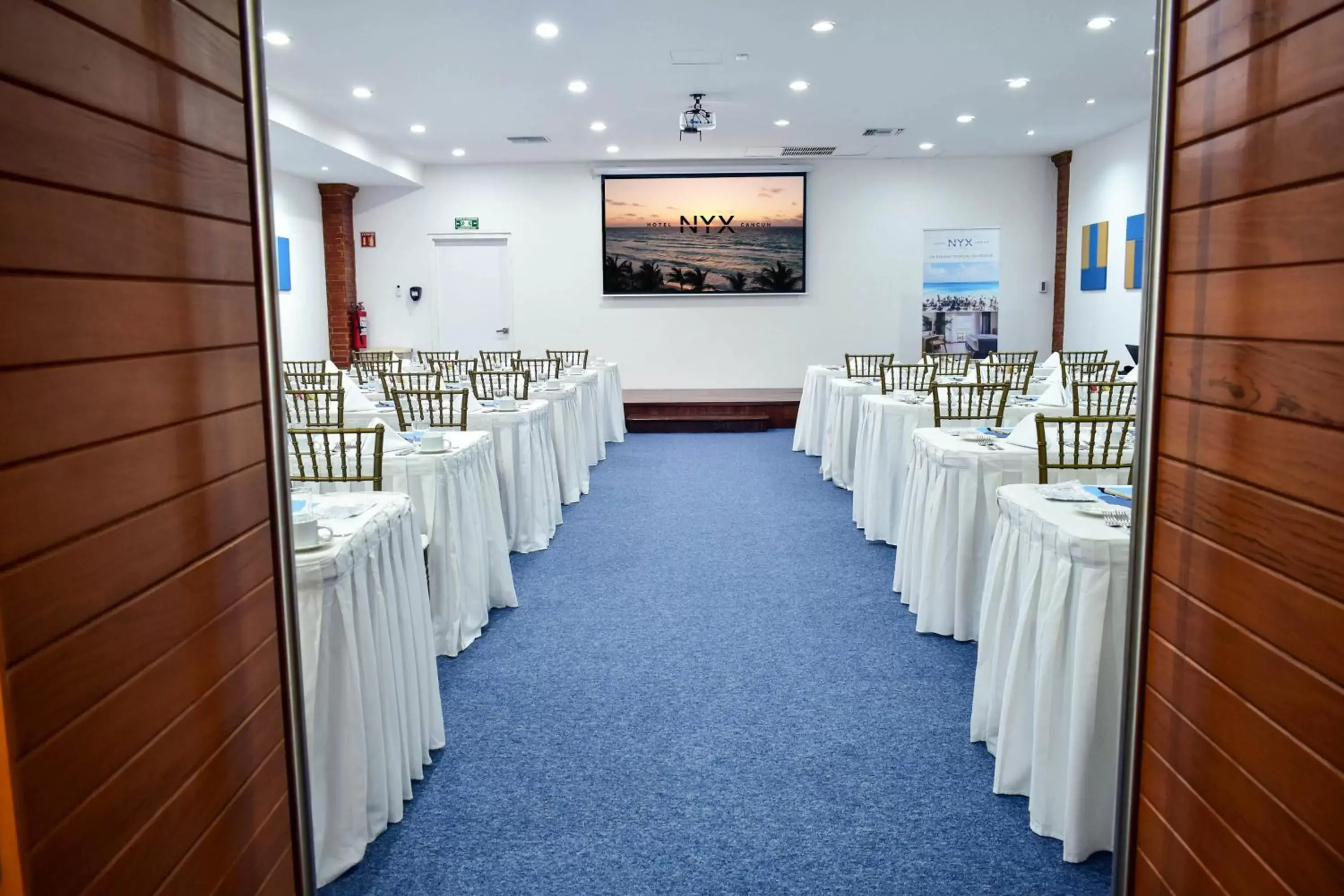 Meeting/conference room in Hotel NYX Cancun