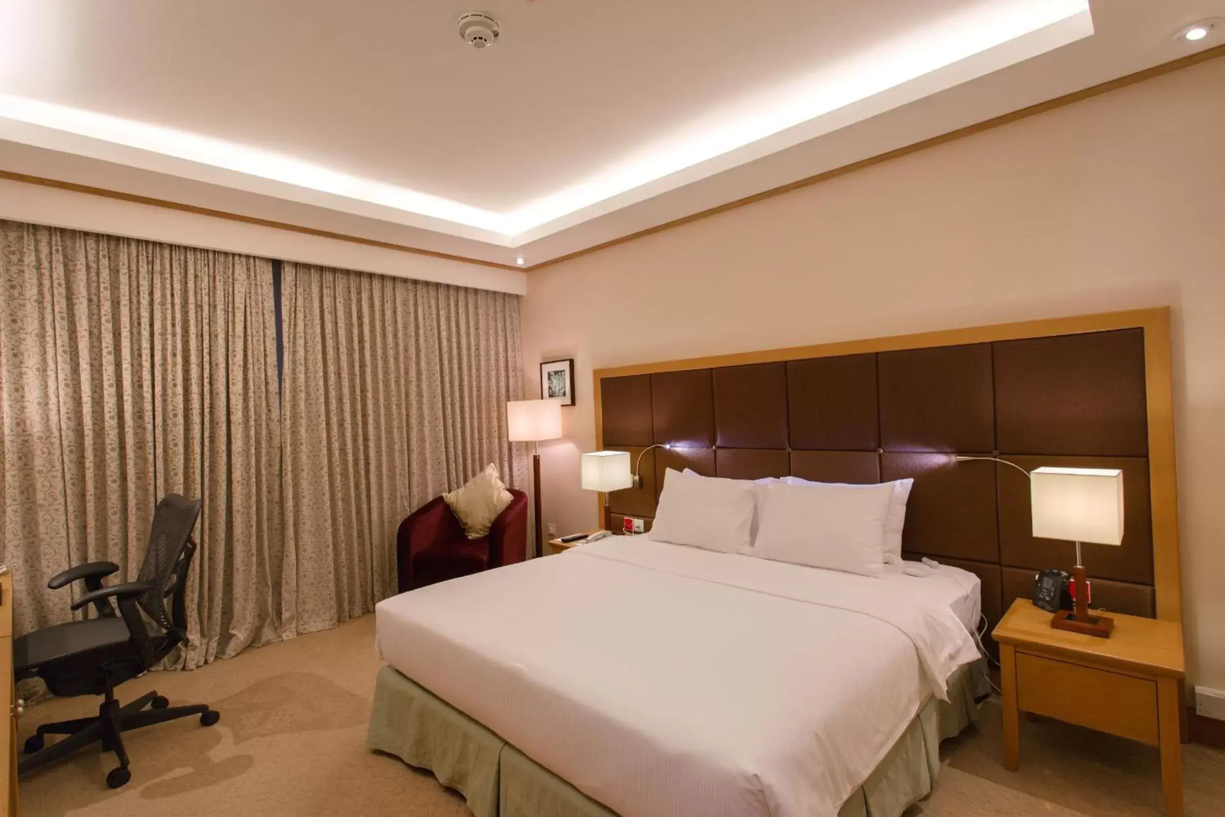 Fitness centre/facilities, Bed in Hilton Garden Inn Hanoi