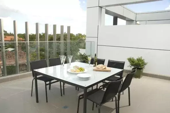 Balcony/Terrace in Caroline Serviced Apartments Brighton