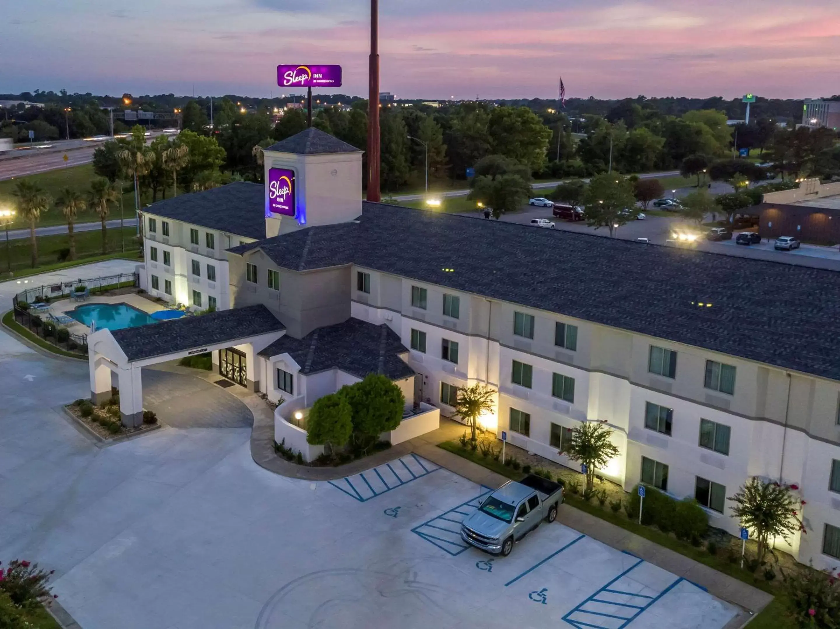 Property building, Pool View in Sleep Inn Baton Rouge East I-12