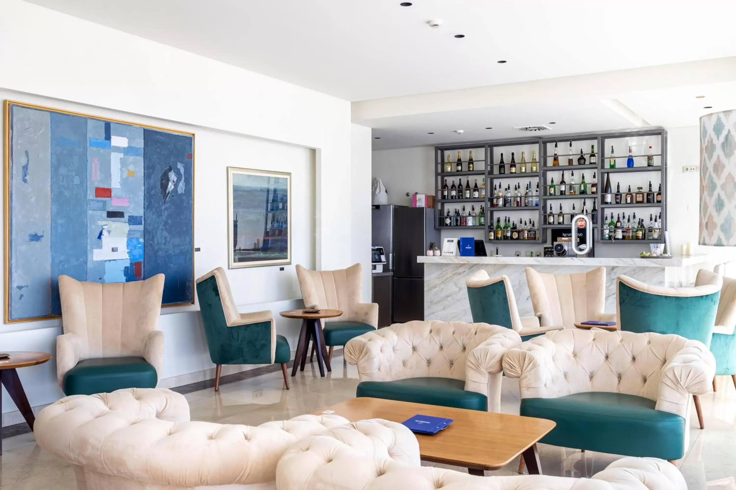 Lounge or bar, Lounge/Bar in Oporto Airport & Business Hotel