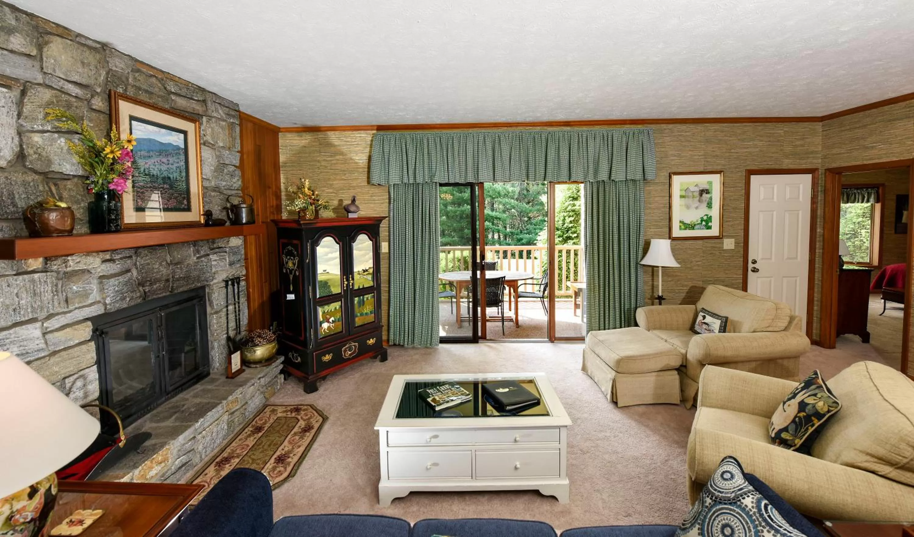 Living room, Seating Area in Chetola Resort Condominiums