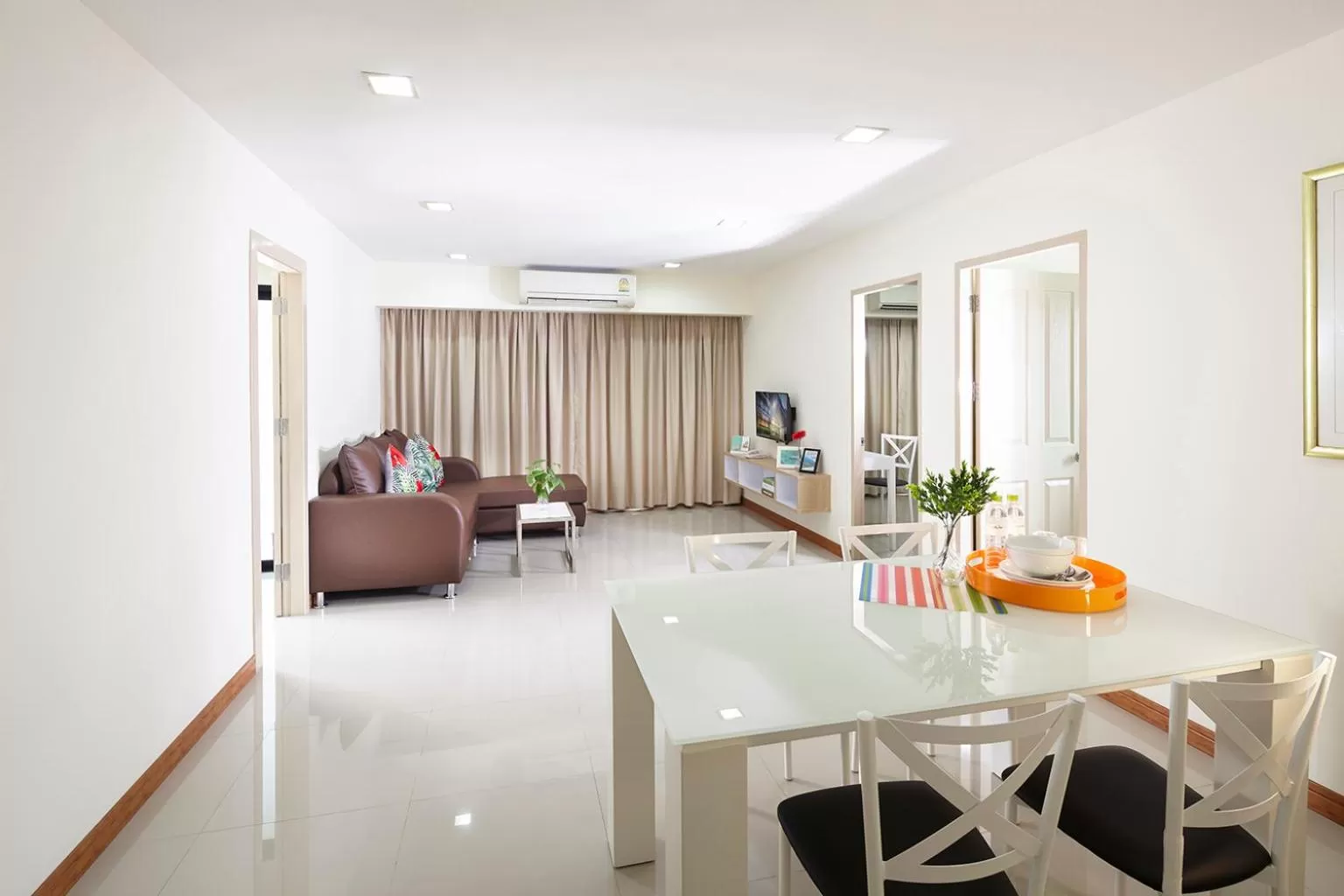 Dining Area in The Plimplace Hotel