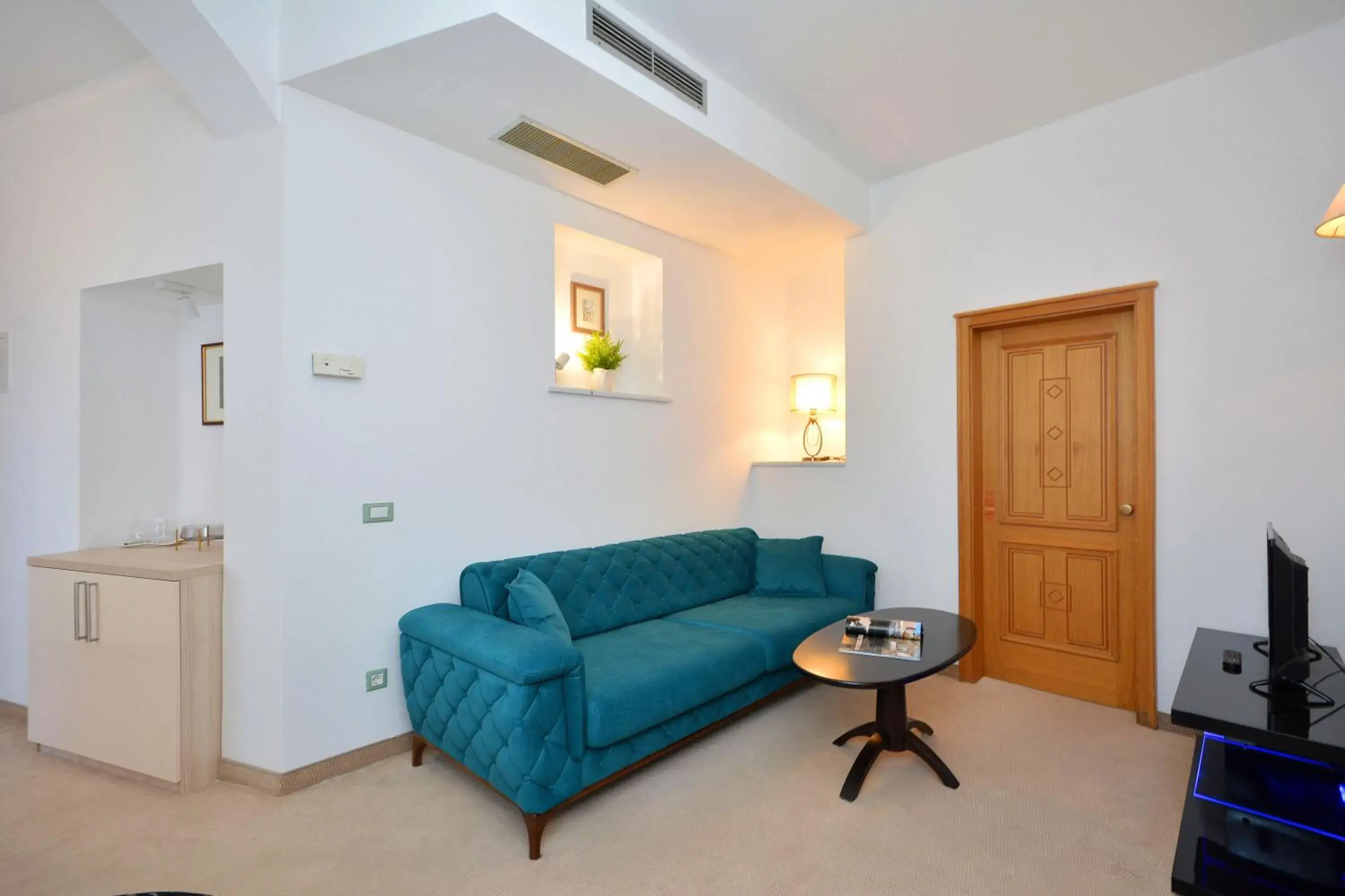 Living room, Seating Area in Hotel Adriana