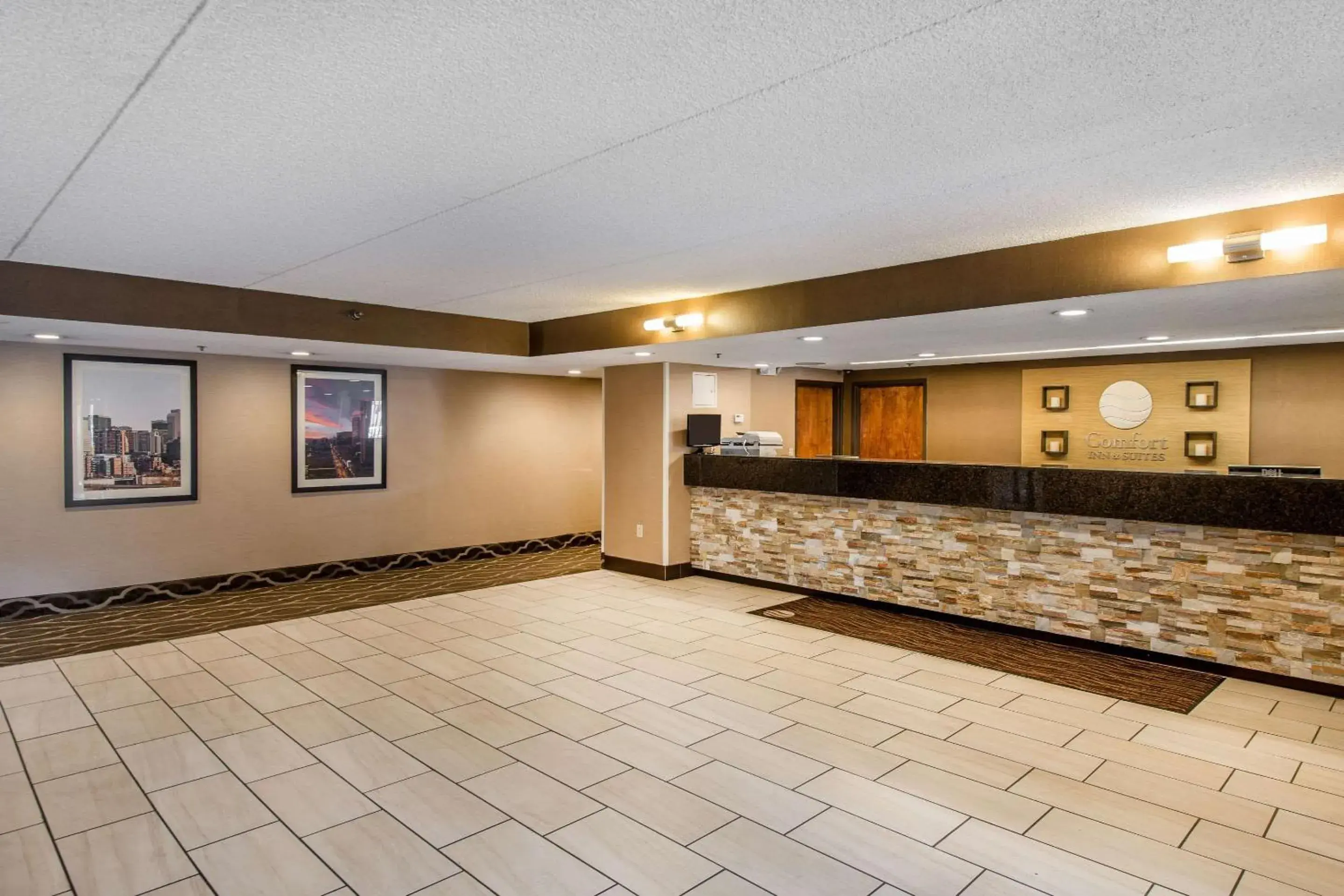 Lobby or reception, Lobby/Reception in Comfort Inn & Suites Denver Northfield
