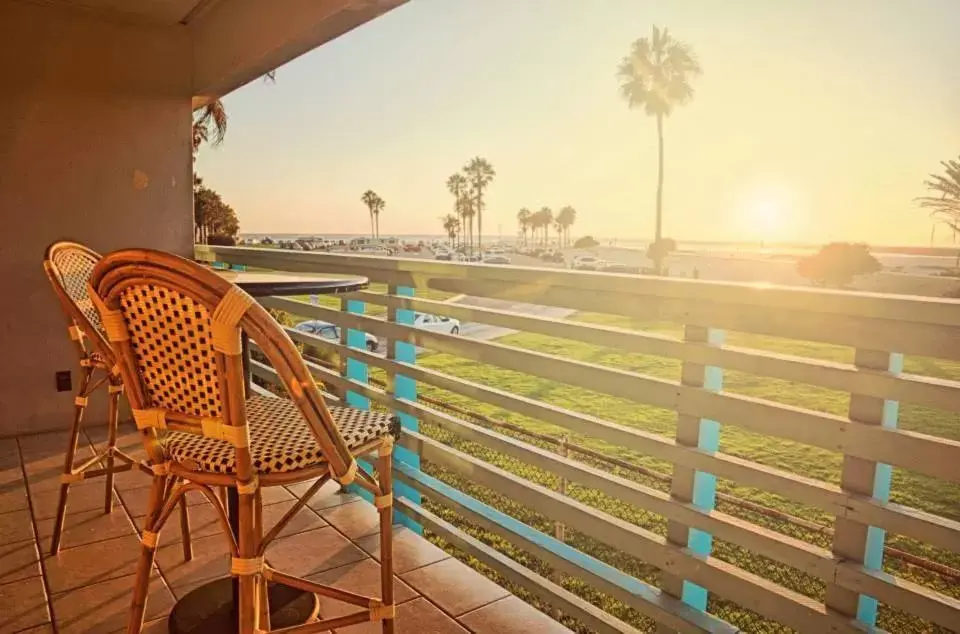 Ocean View with Two Queen Beds in Ocean Villa Inn