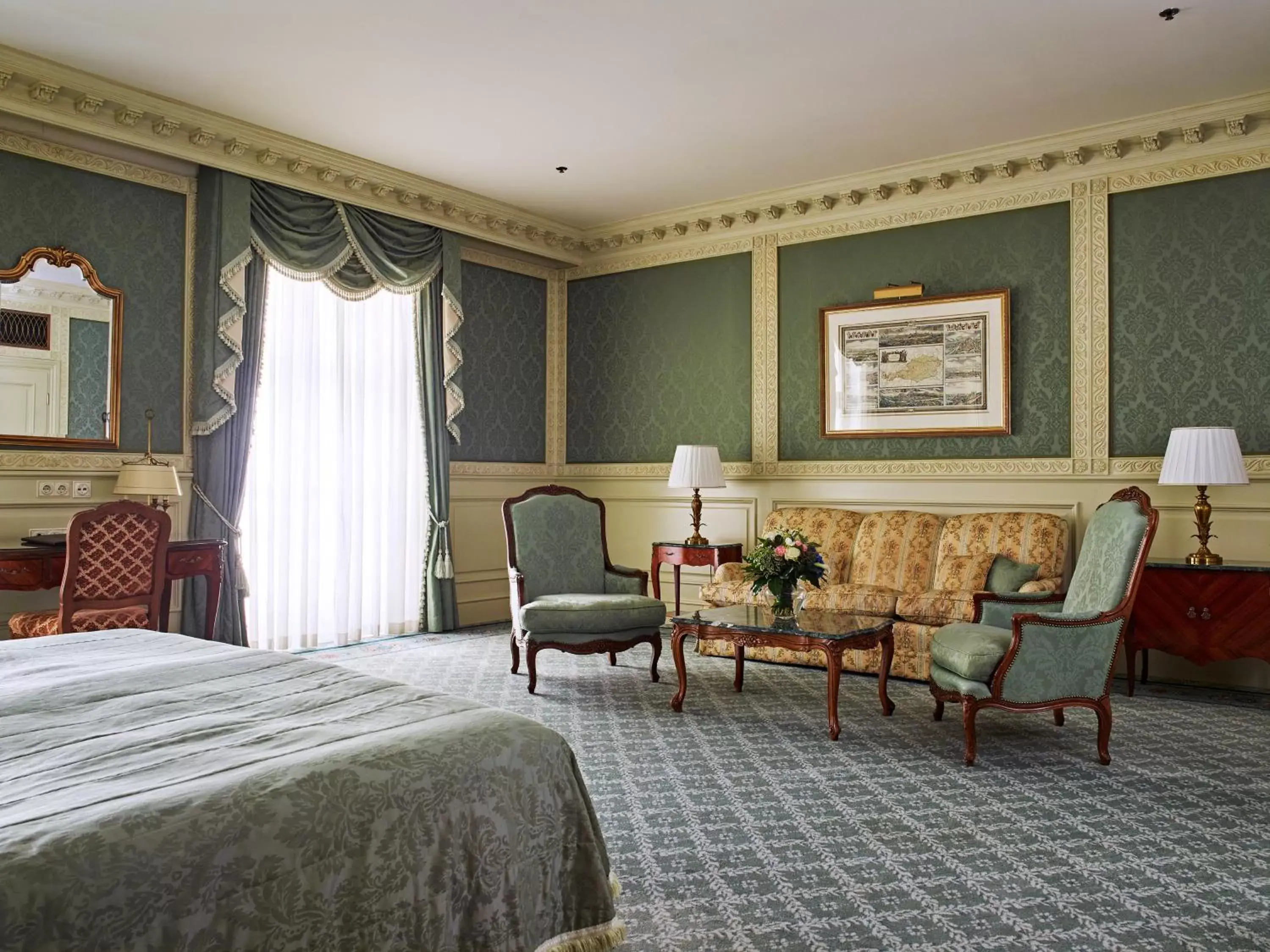 Bedroom in Grand Hotel Wien