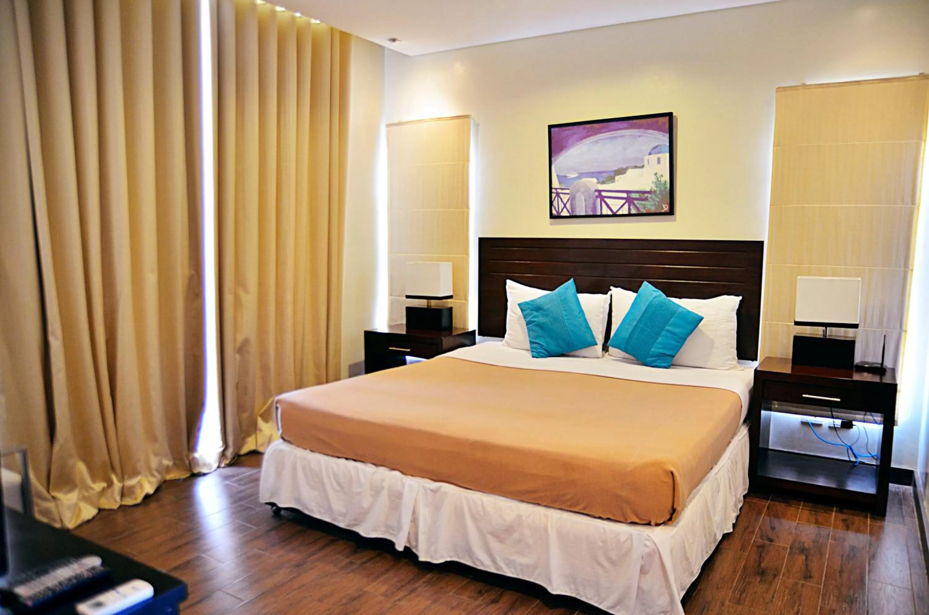 Bedroom, Bed in Thunderbird Resorts - Poro Point