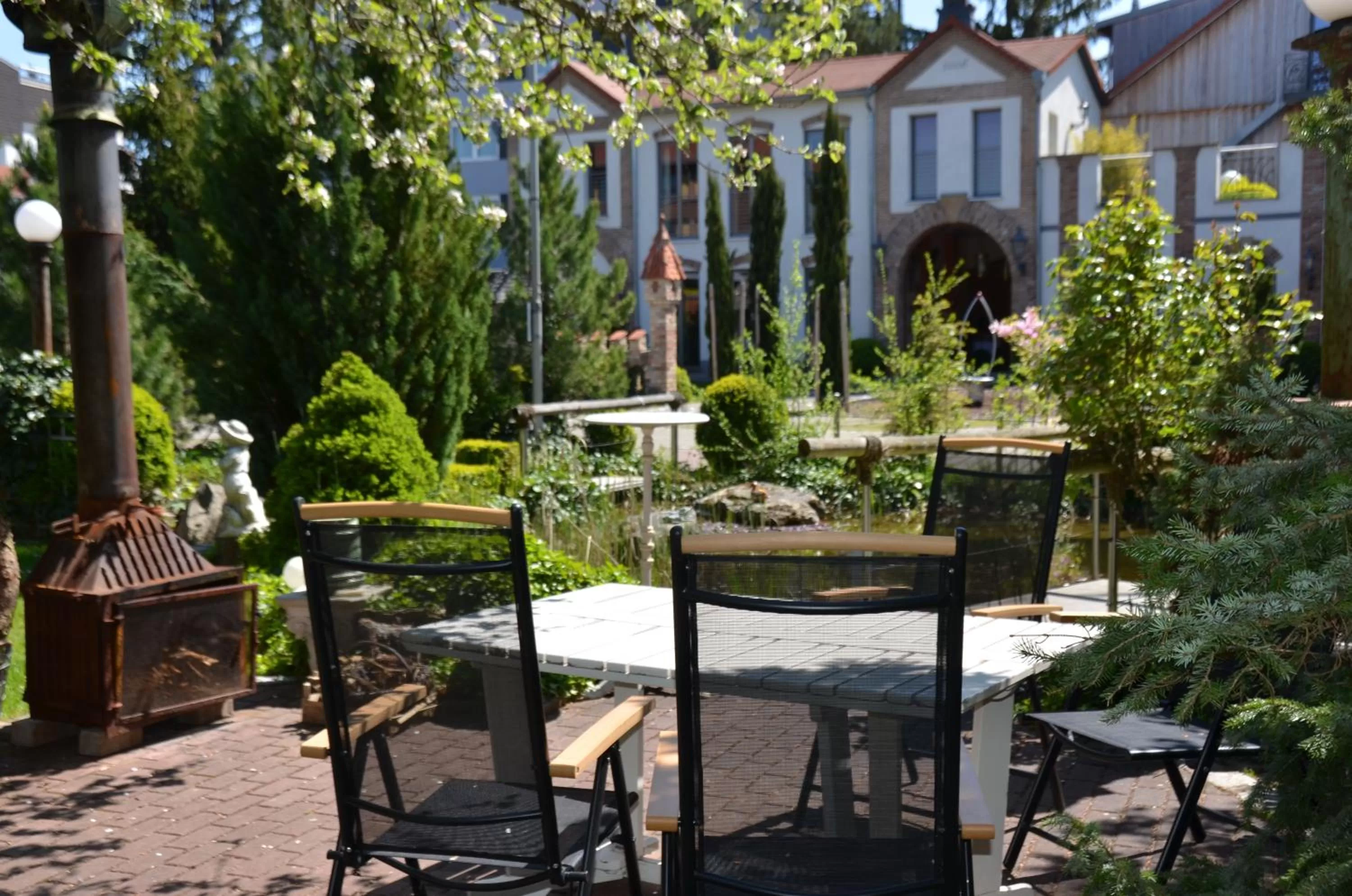 Garden in Ringhotel Alpenhof - Patchworkhotel