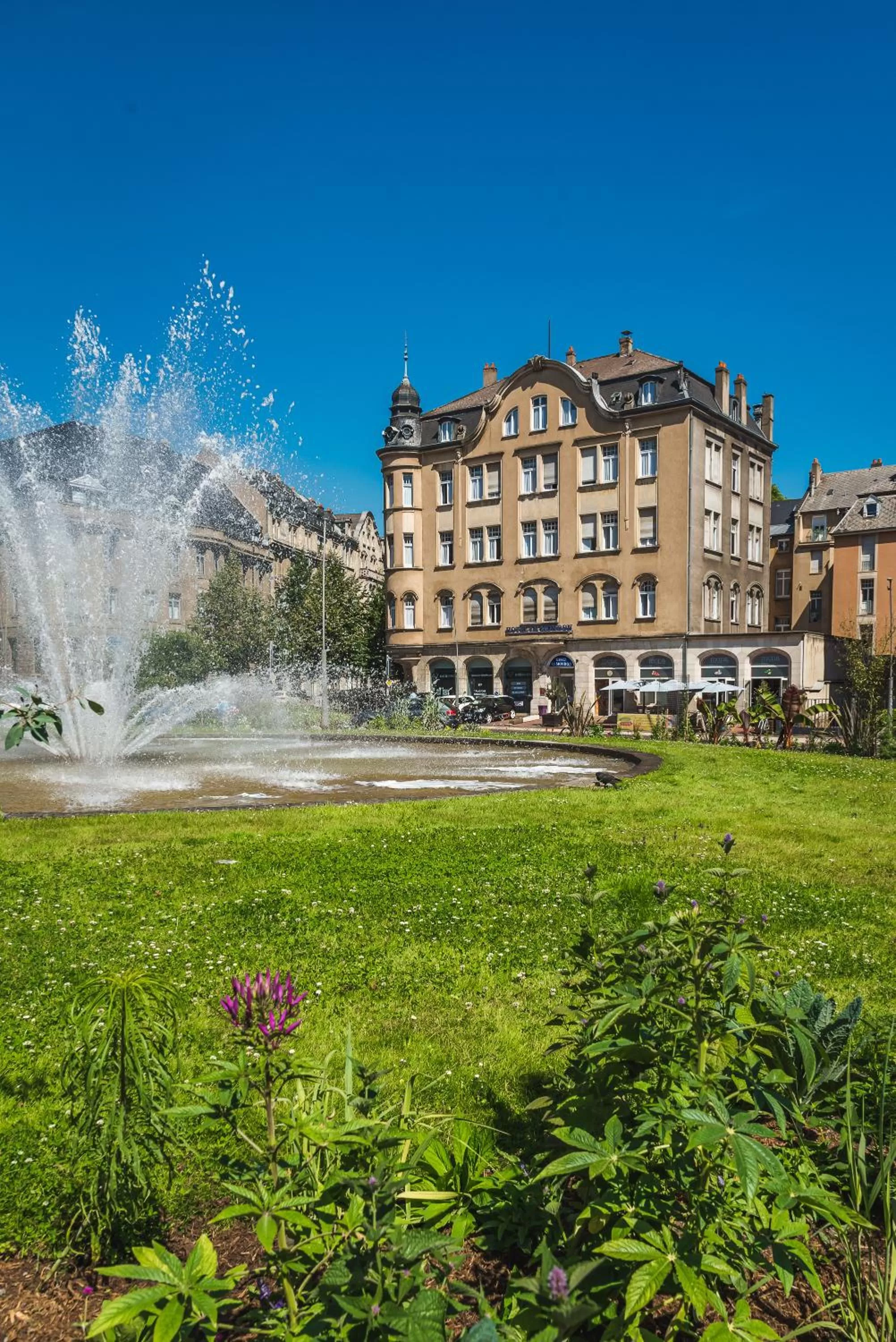 Property building in Hôtel Le Mondon Metz