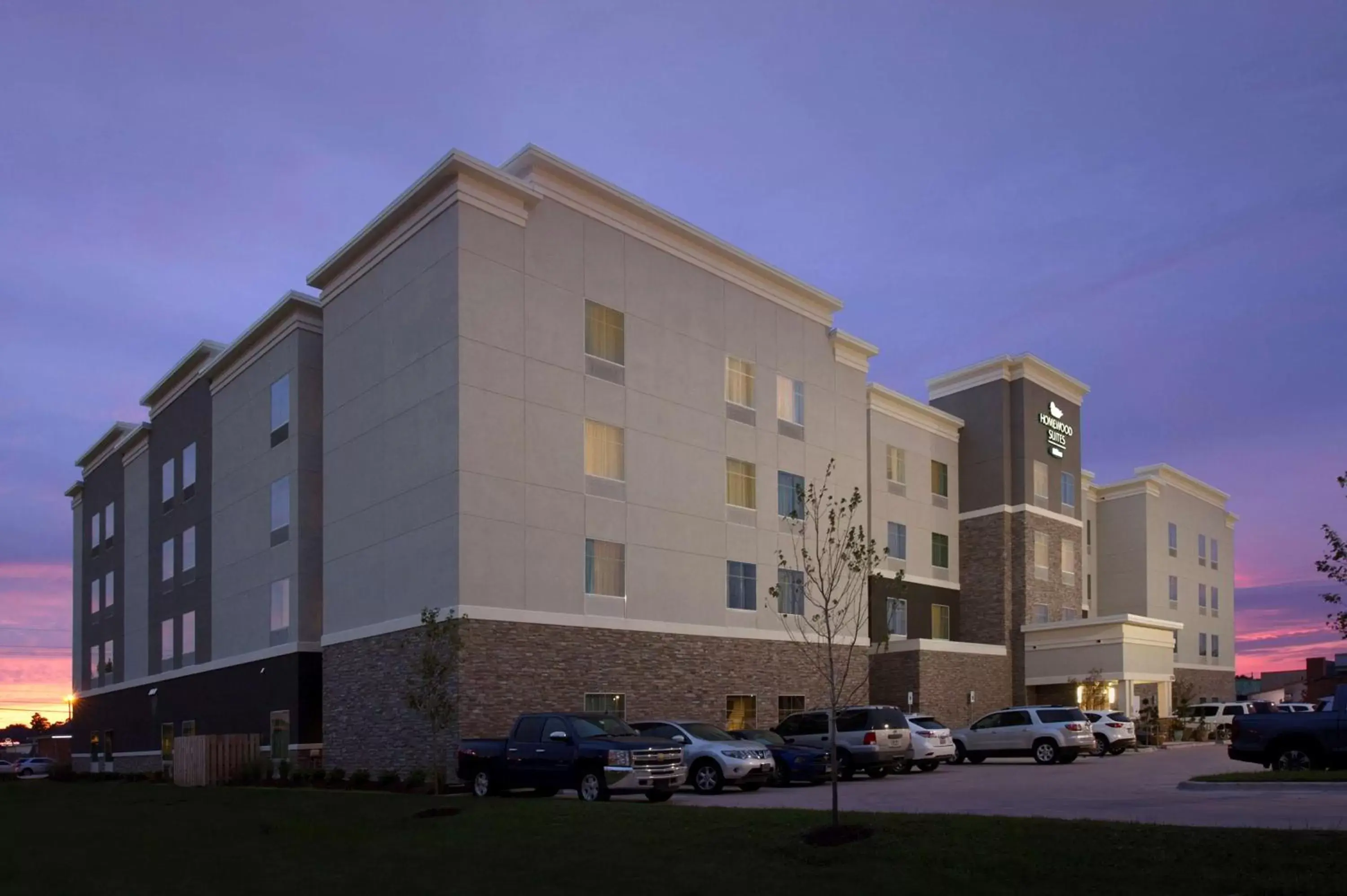 Property Building in Homewood Suites by Hilton Metairie New Orleans