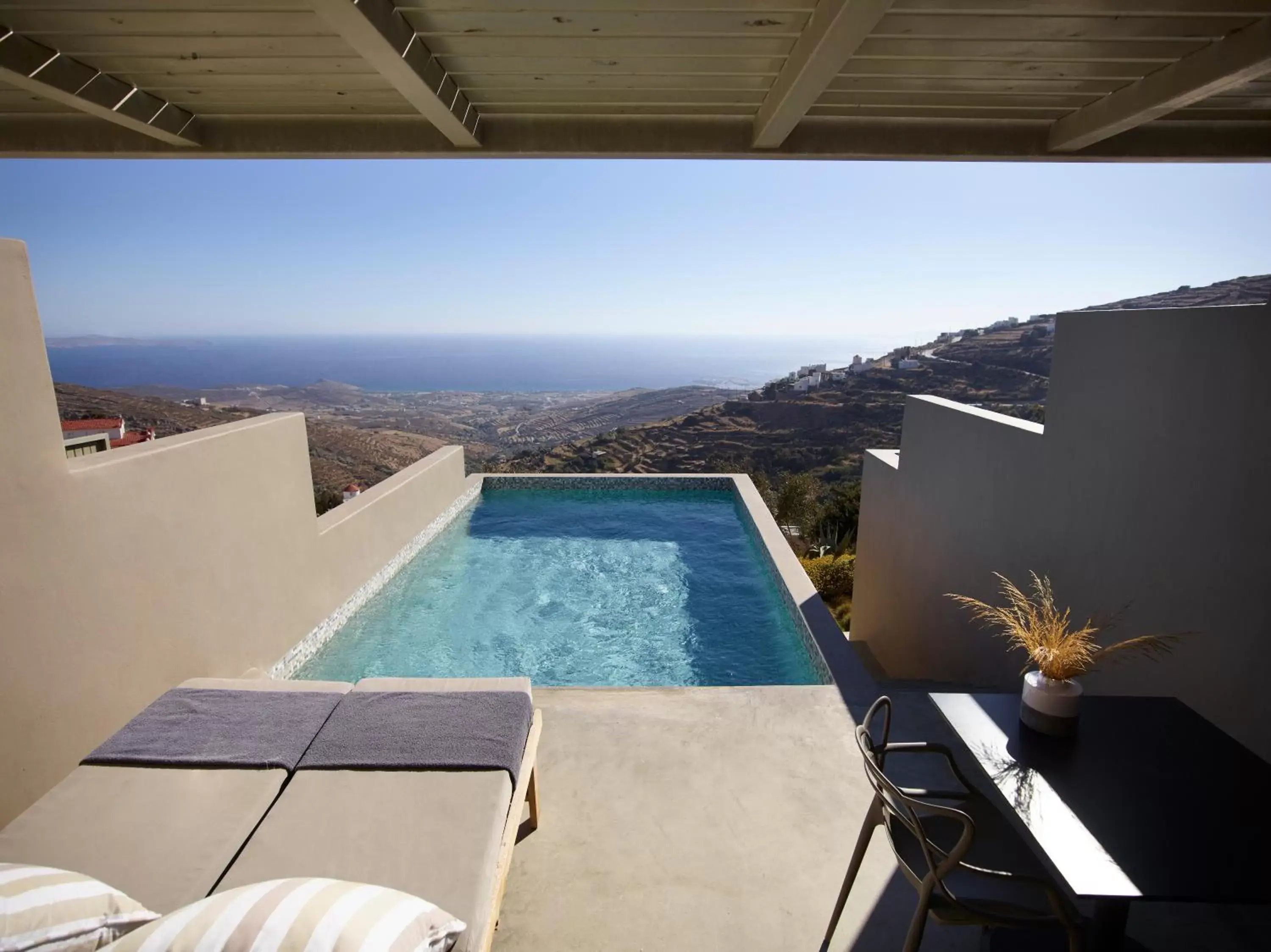 Balcony/Terrace, Swimming Pool in Aeolis Tinos Suites