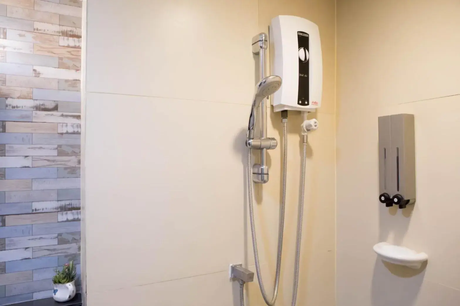 Shower, Bathroom in Serene Residence