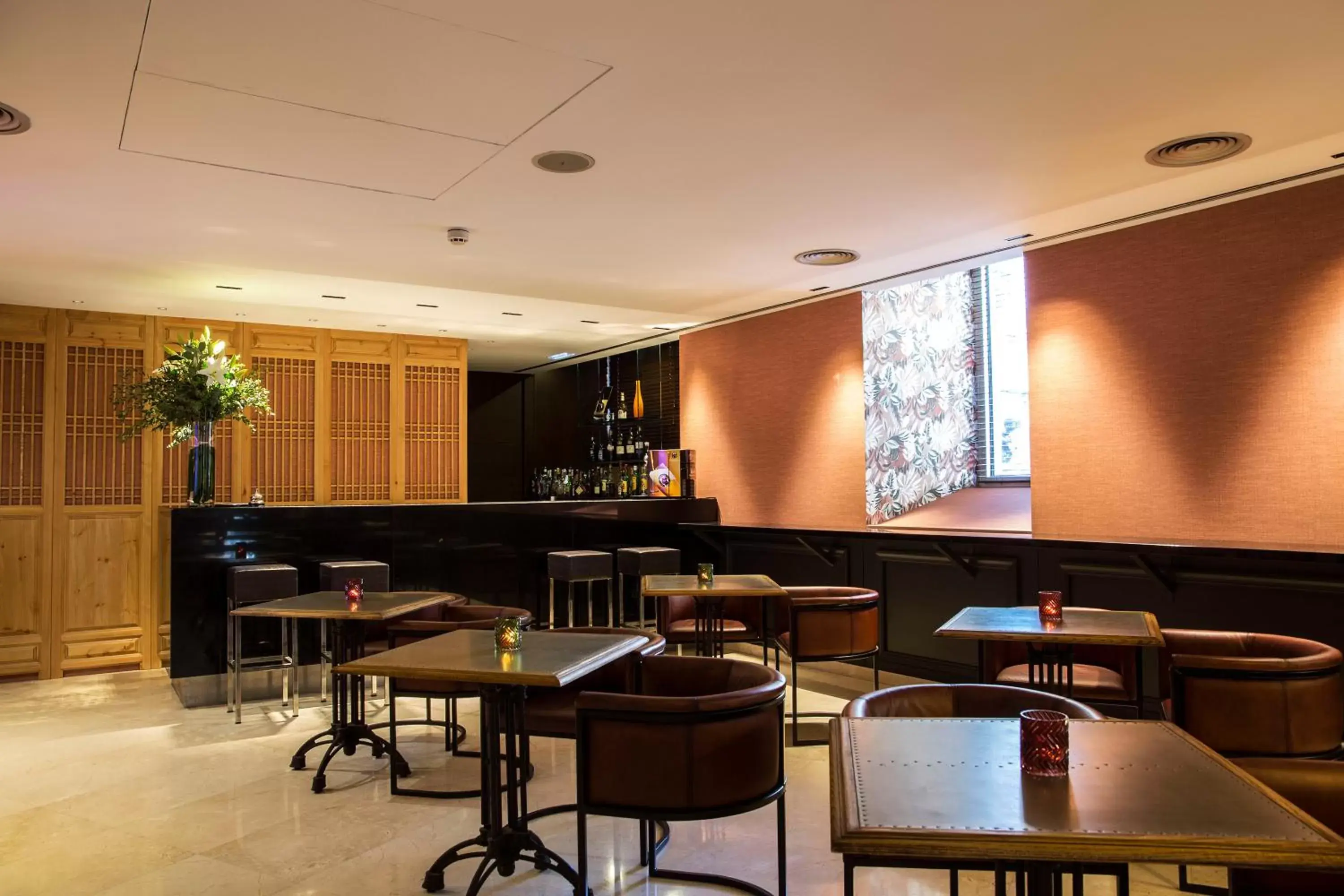 Restaurant/places to eat, Lounge/Bar in Zenit Lisboa