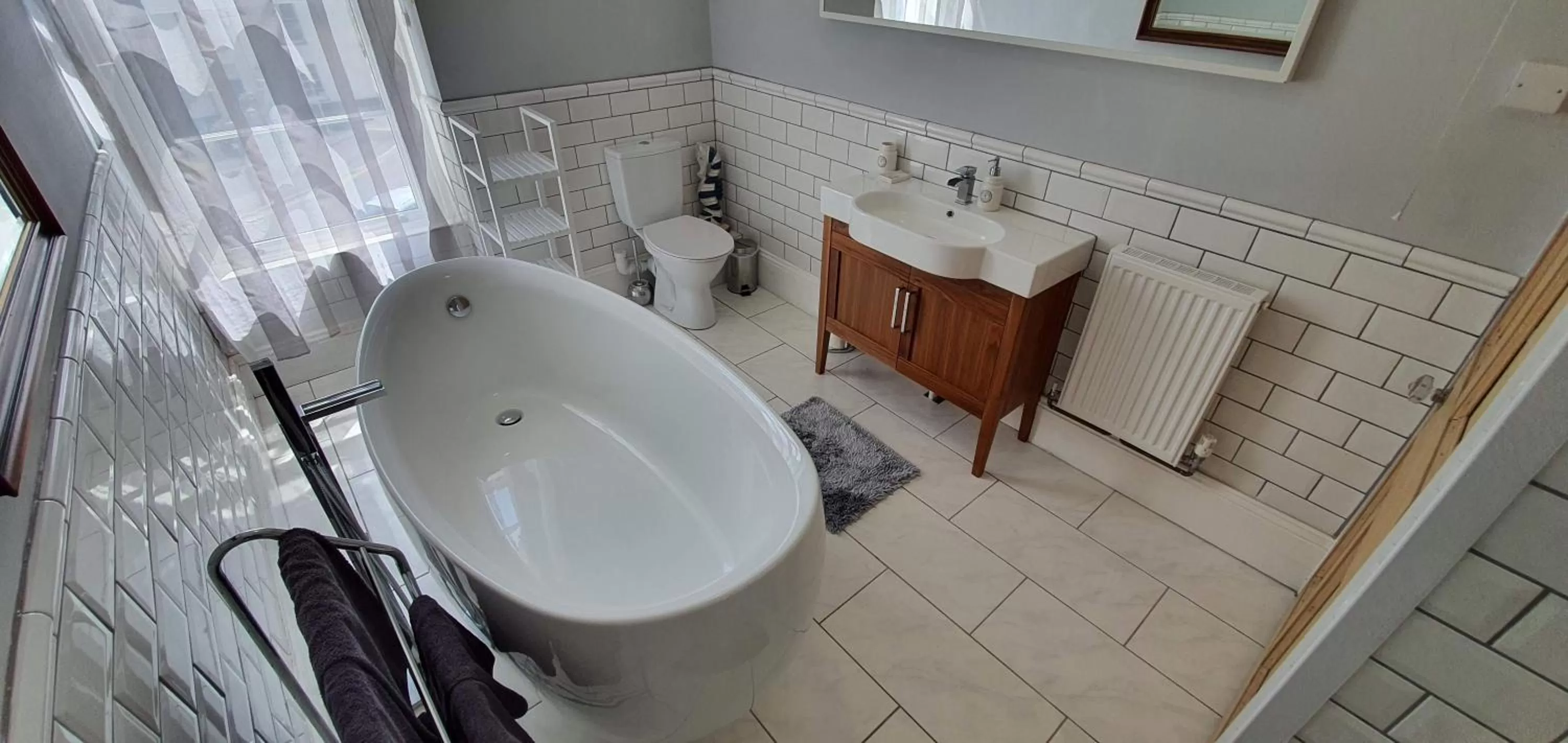 Bathroom in Rocky Cove Bed and Breakfast