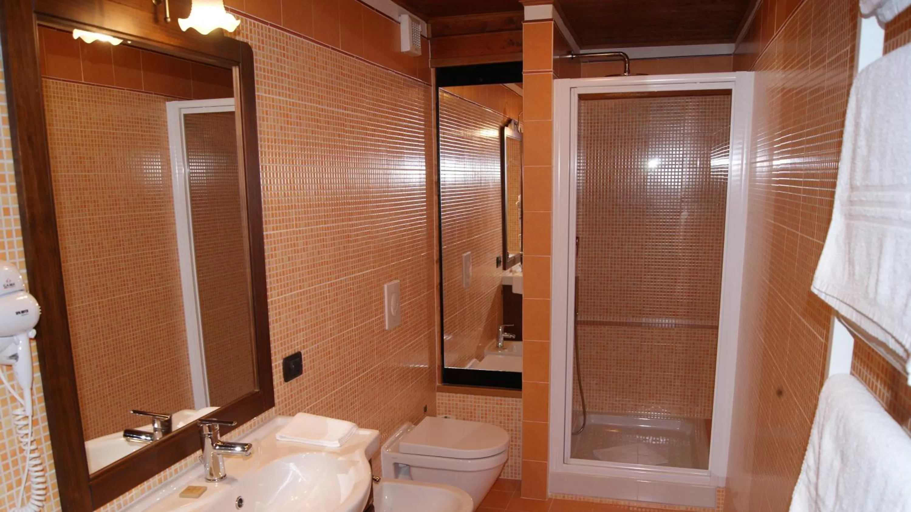 Bathroom in Resort Ninfea San Pellegrino Terme