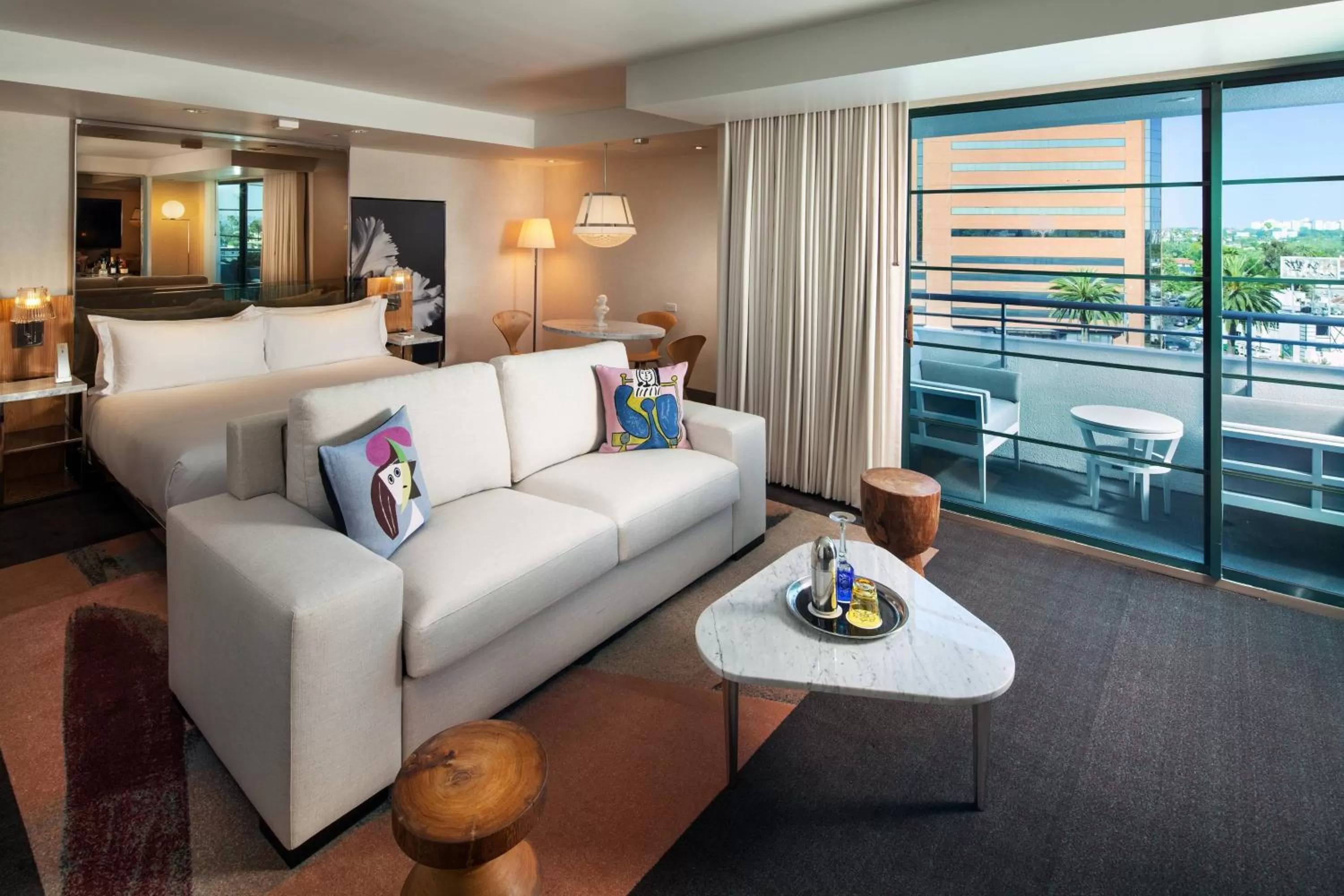 Bedroom, Bed in SLS Hotel, a Luxury Collection Hotel, Beverly Hills