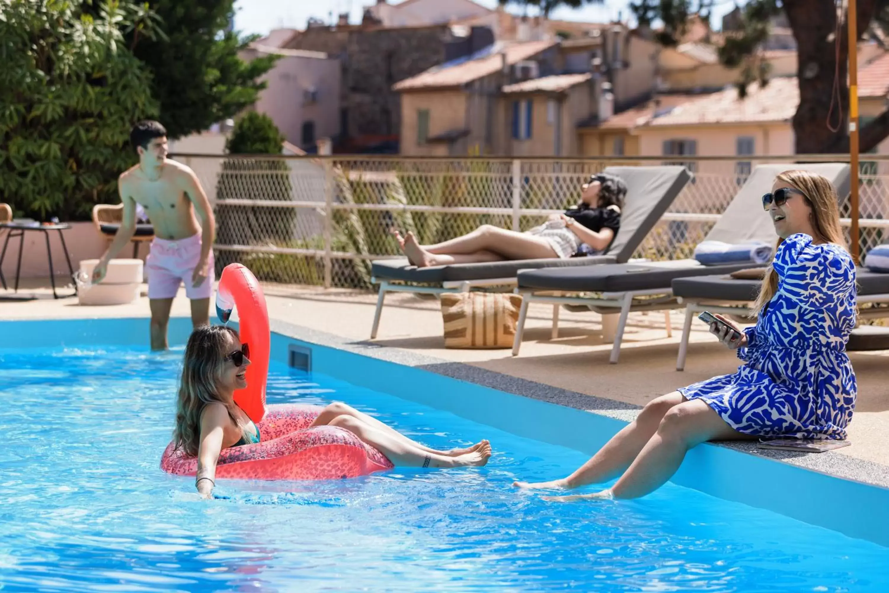 Day, Swimming Pool in The Originals Boutique, Hôtel des Orangers, Cannes (Inter-Hotel)