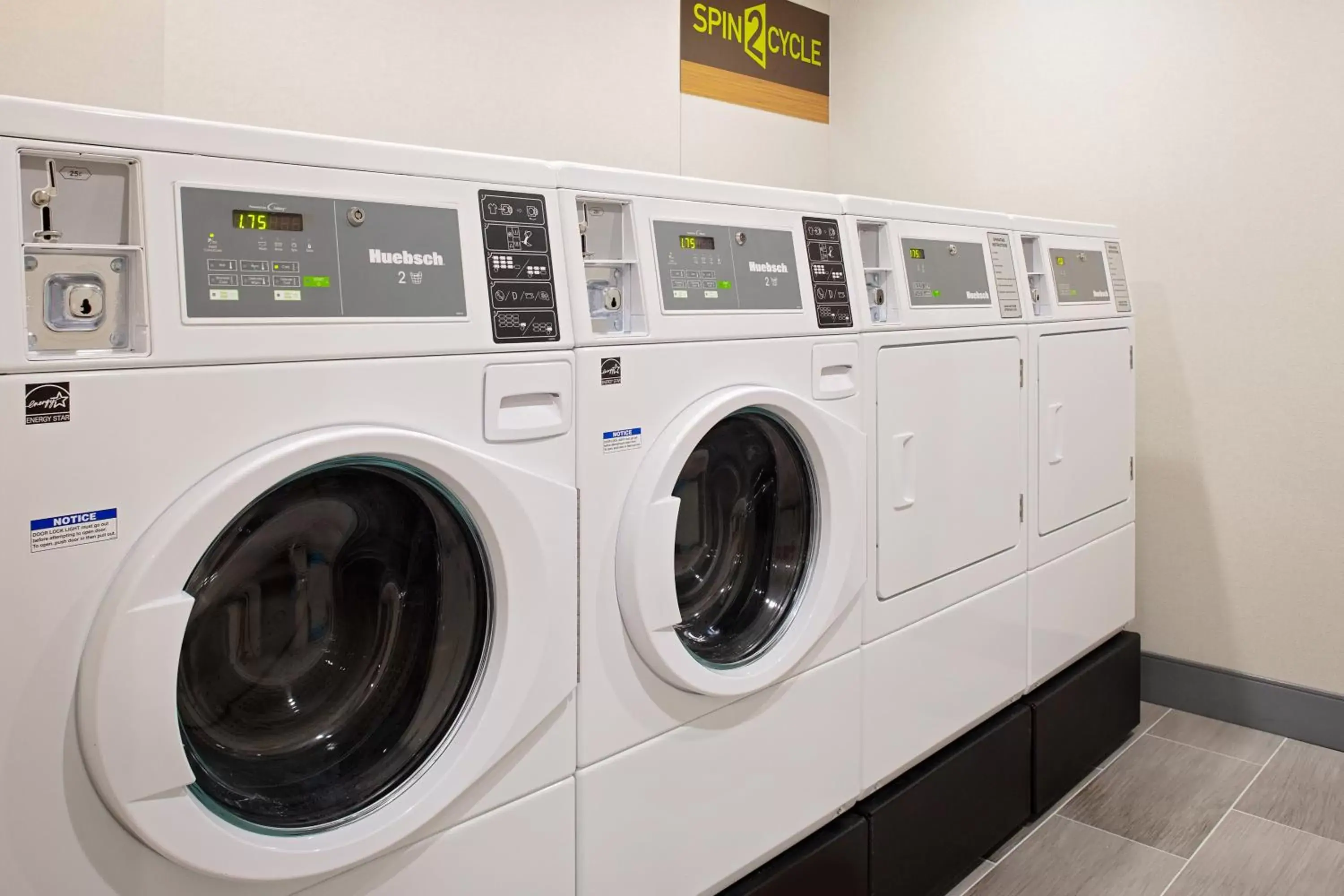 laundry in Home2 Suites By Hilton Baton Rouge Citiplace