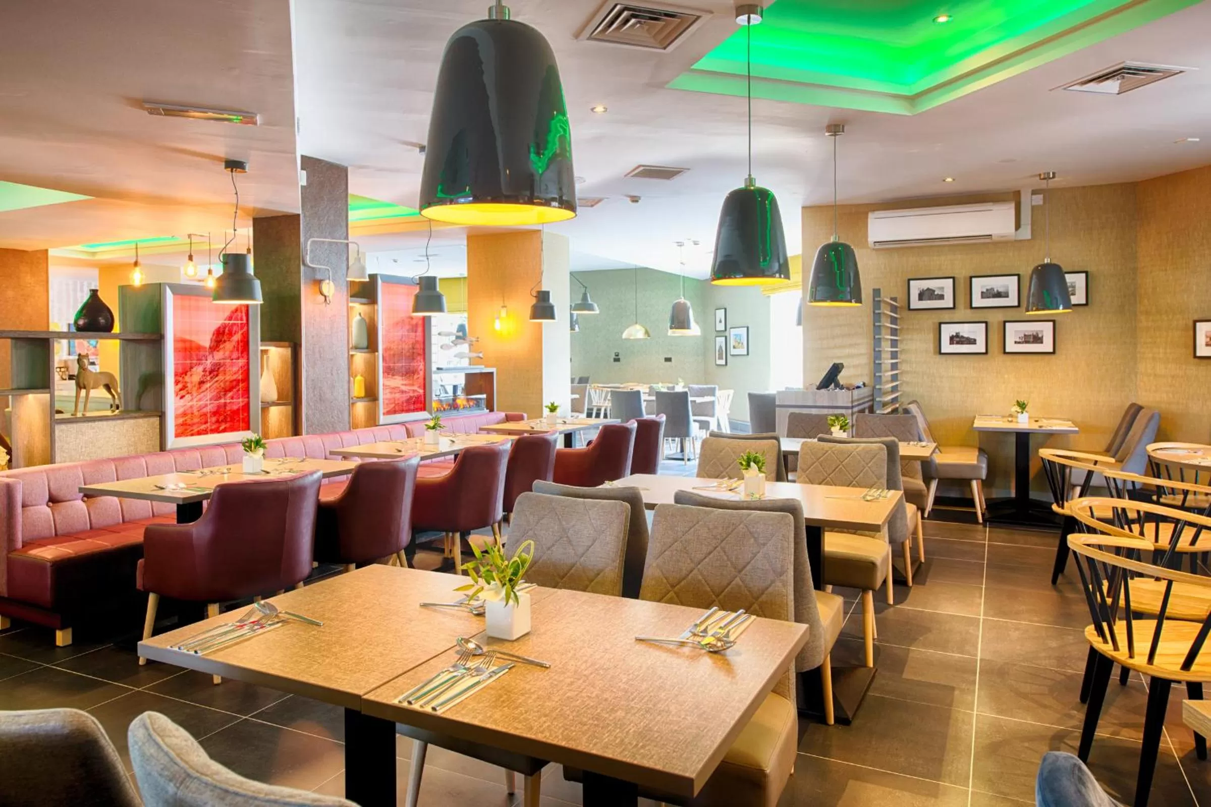 Restaurant/places to eat in Leonardo Hotel Edinburgh Haymarket