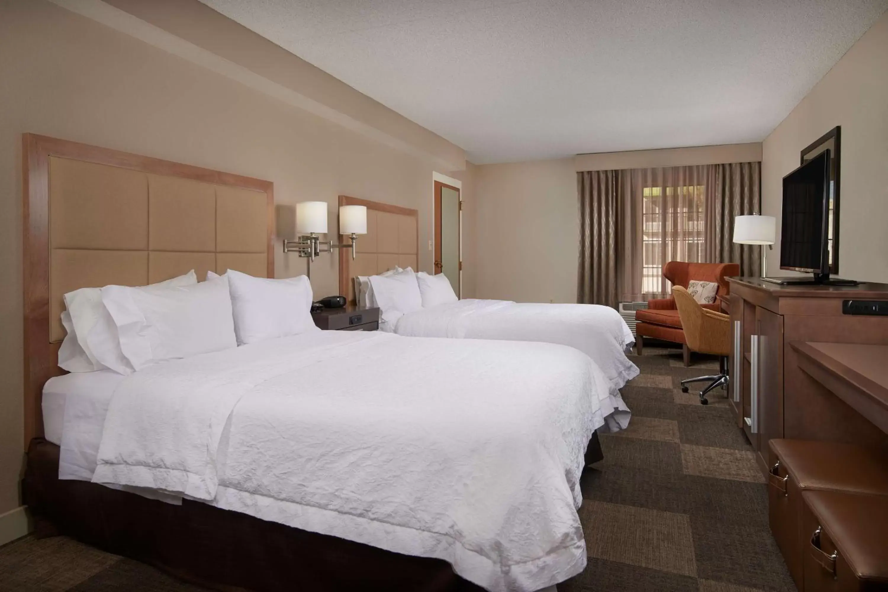 Bedroom, Bed in Hampton Inn & Suites Phoenix/Scottsdale
