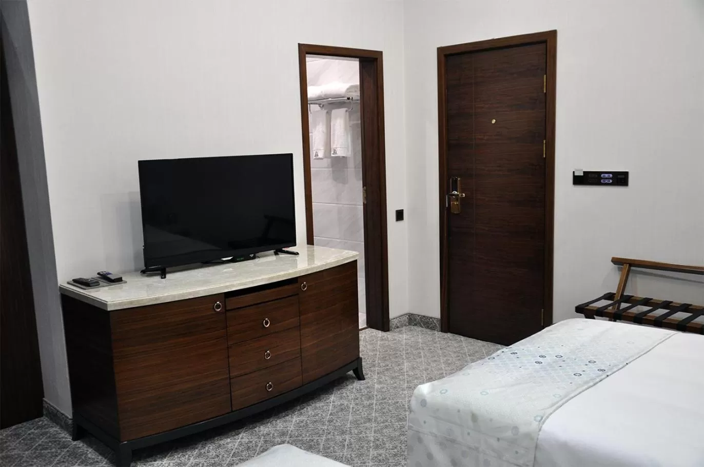 Bed in Parliament Palace Hotel