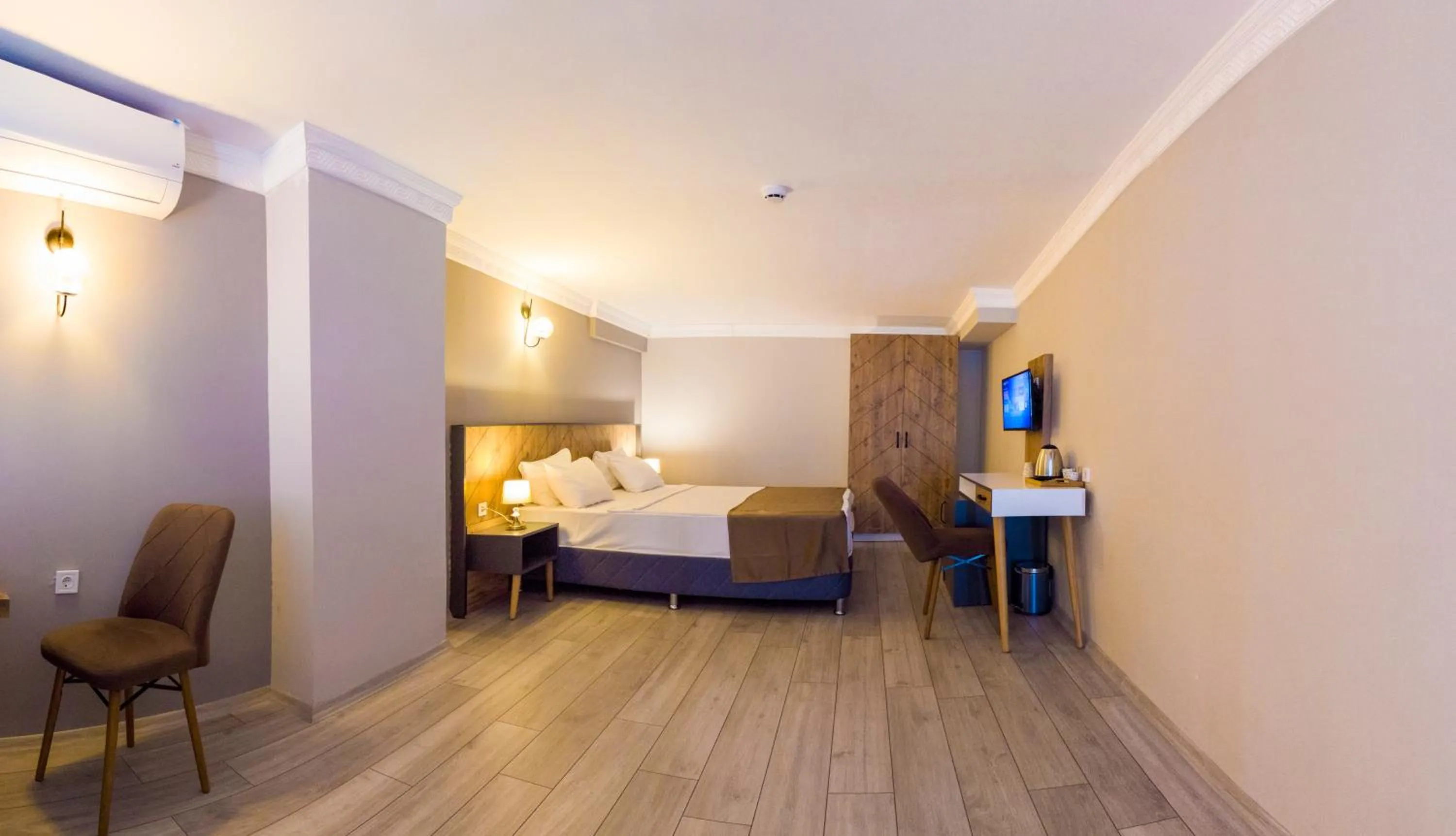 Bedroom, Bed in PRIVADO HOTELS