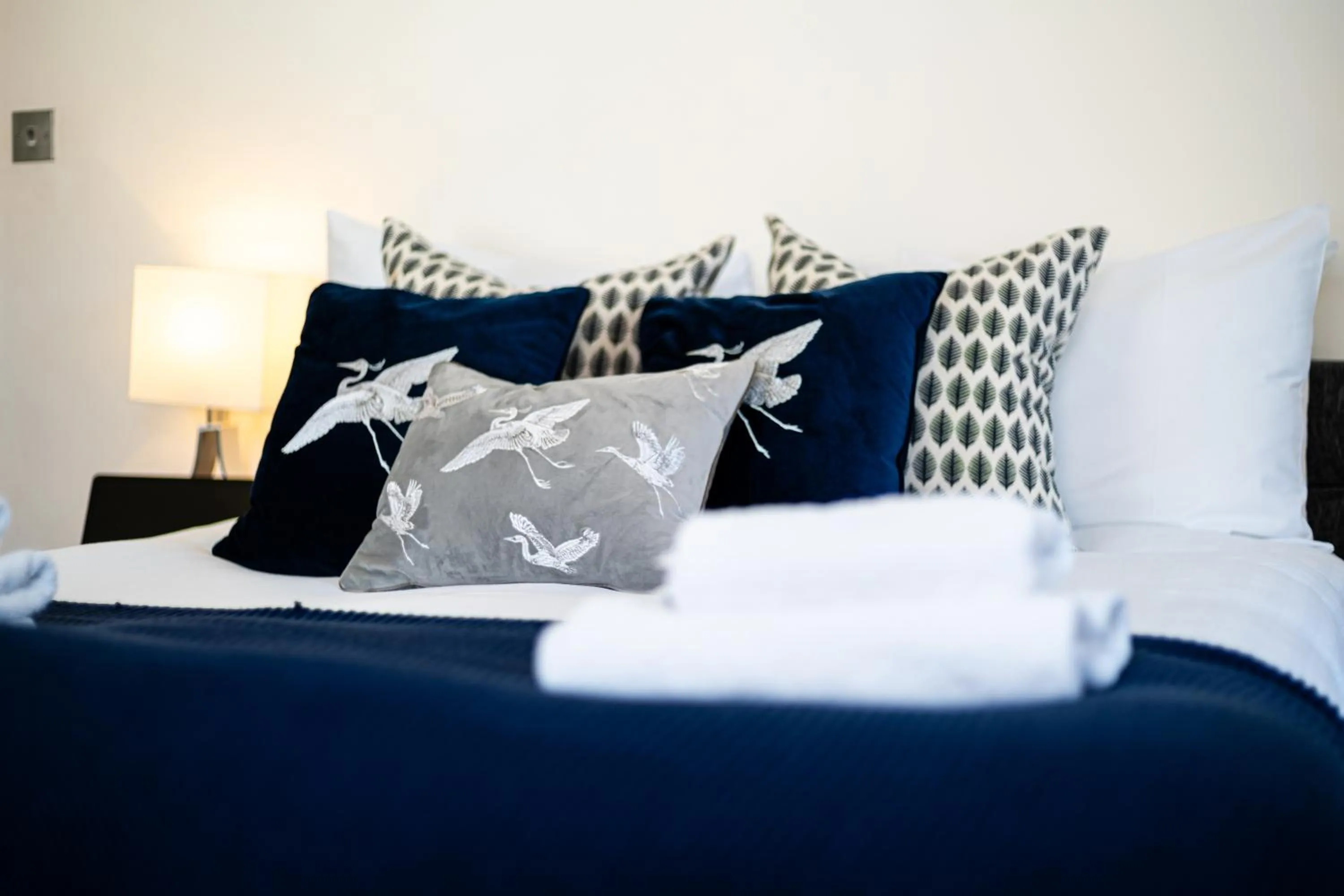 Bed in Bond Street Serviced Apartment