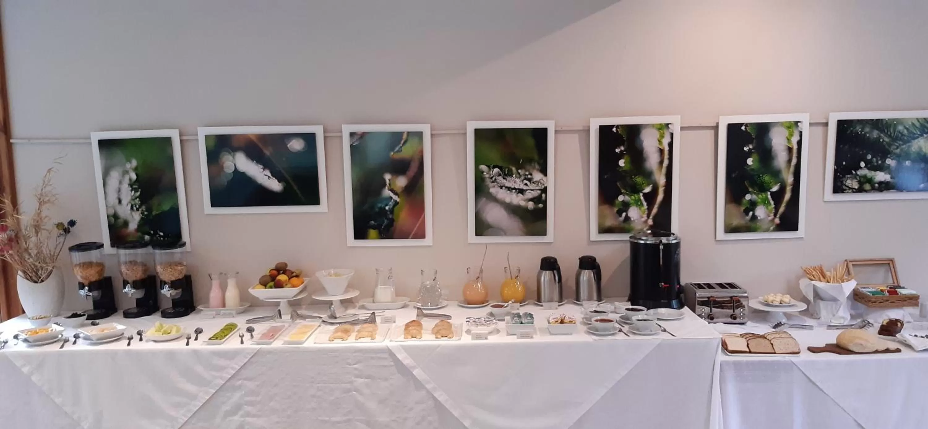 Restaurant/places to eat in Ruca Kuyen Golf & Resort