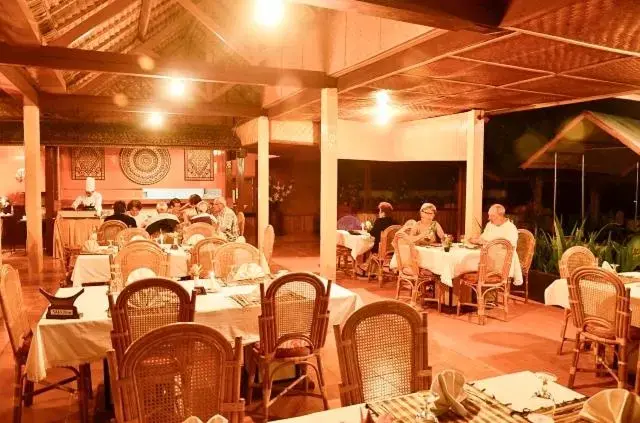 Restaurant/Places to Eat in Toraja Misiliana Hotel