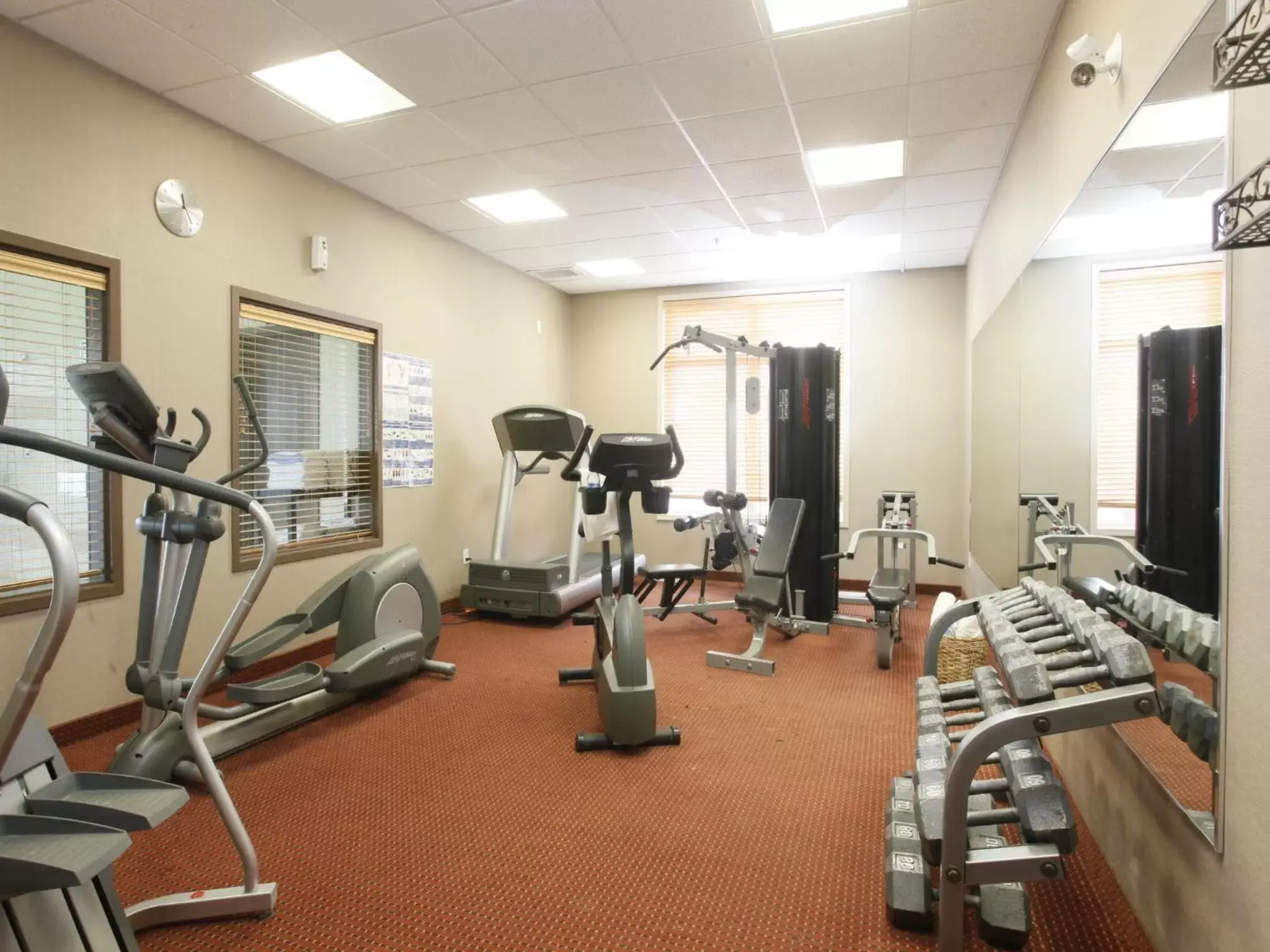 Fitness centre/facilities, Fitness Center/Facilities in Stonebridge Hotel Dawson Creek