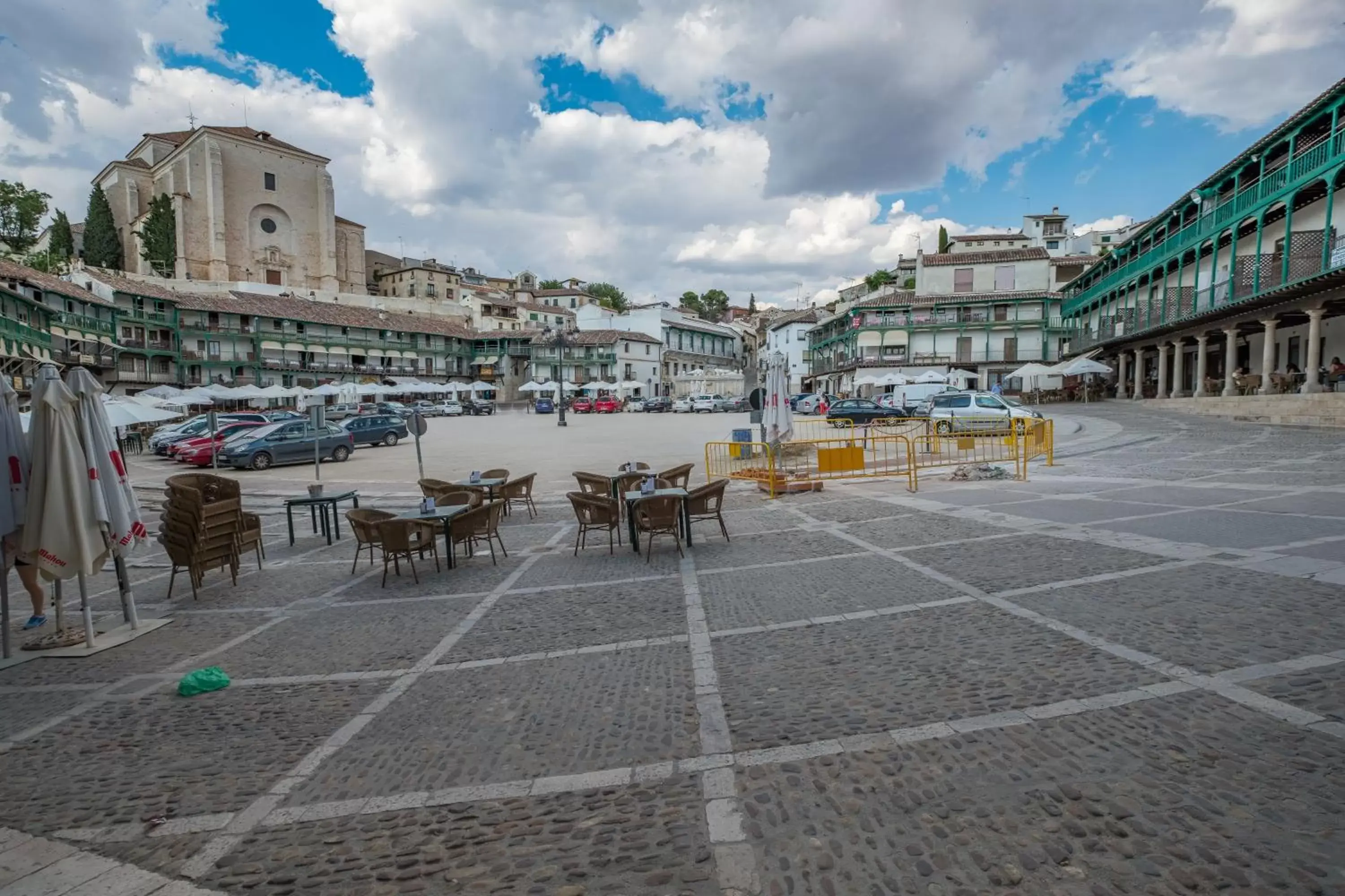 Restaurant/places to eat in Condesa de Chinchón